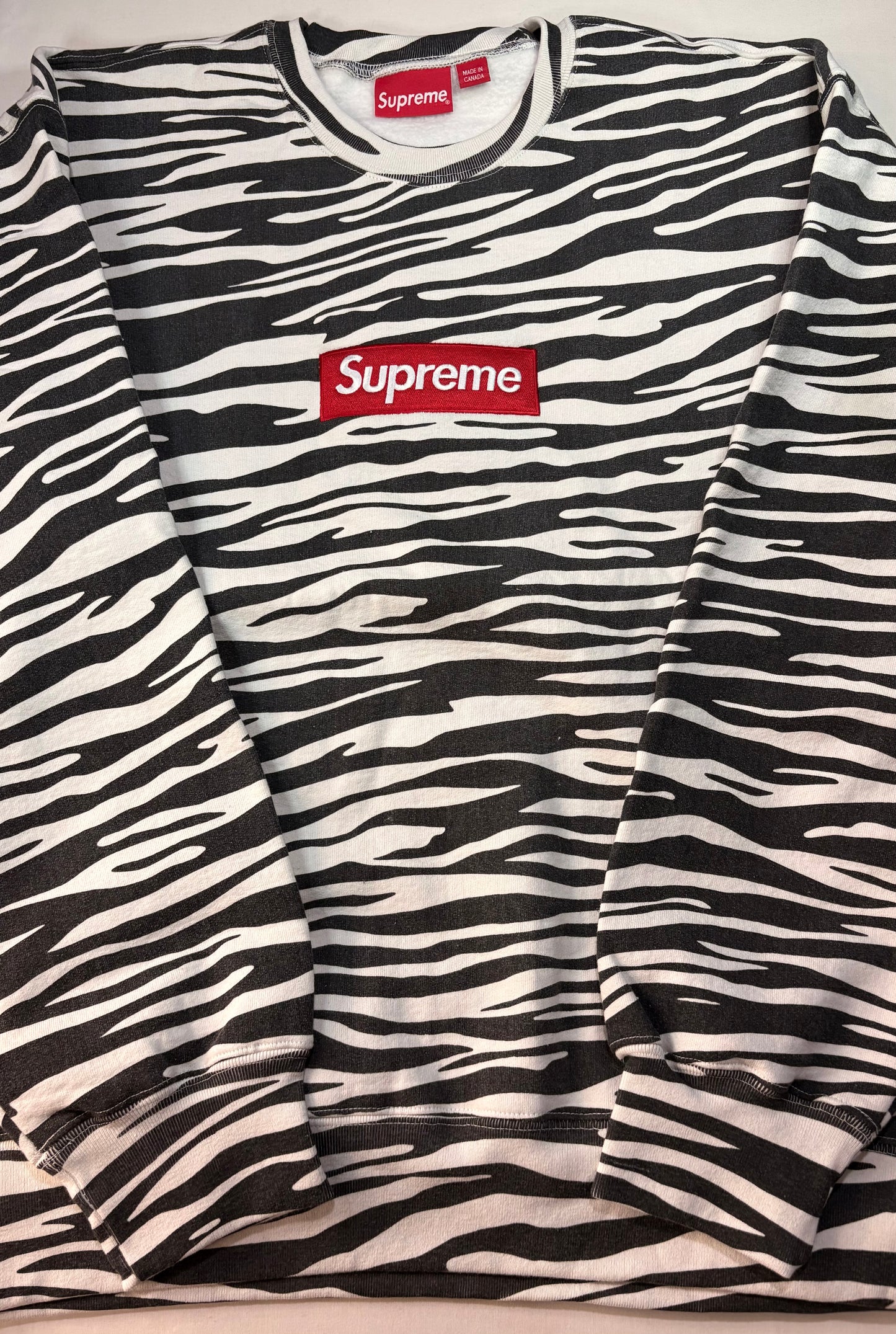Supreme FW22 Box Logo Crewneck