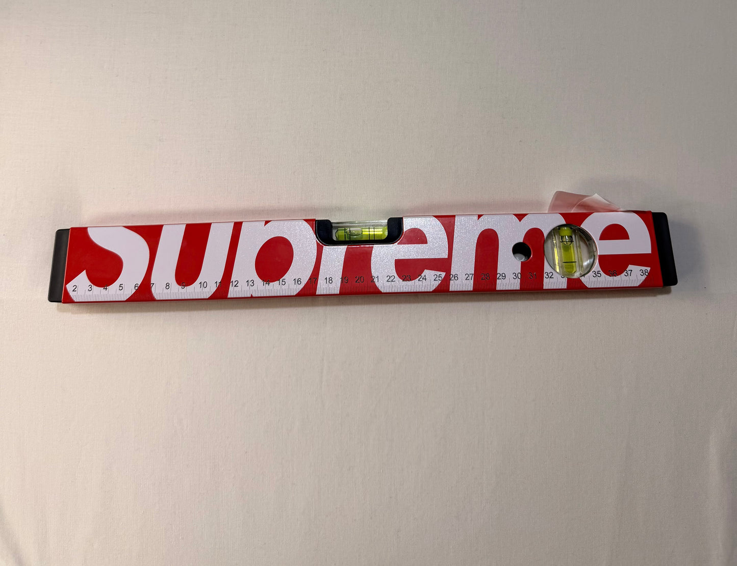 Supreme Meterix Spirit Level red