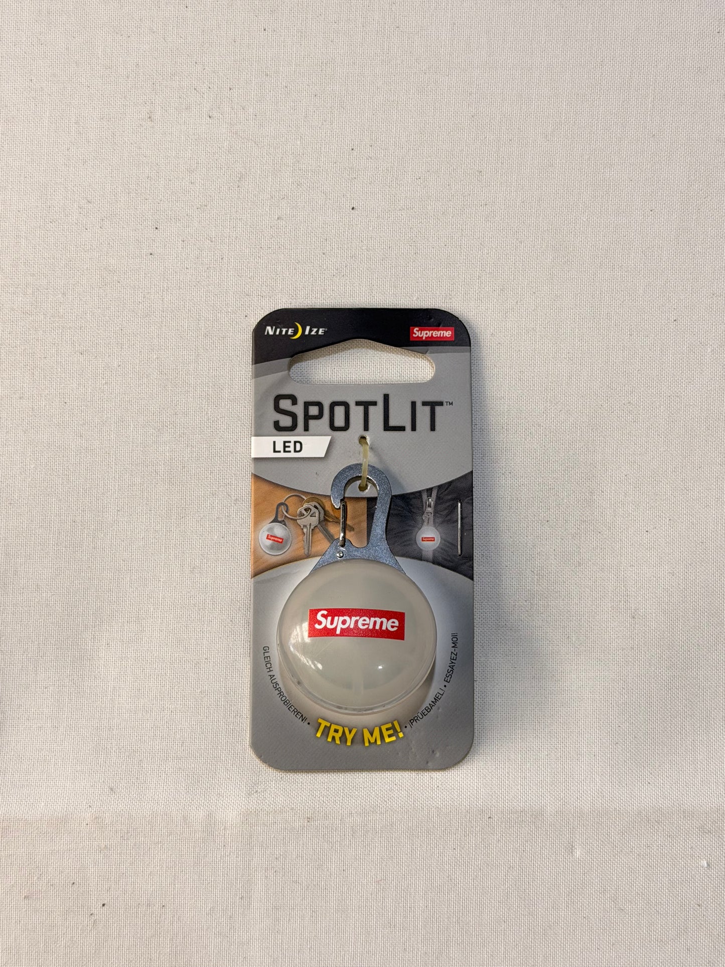 Supreme SS19 NiteIze SpotLit Led Keychain