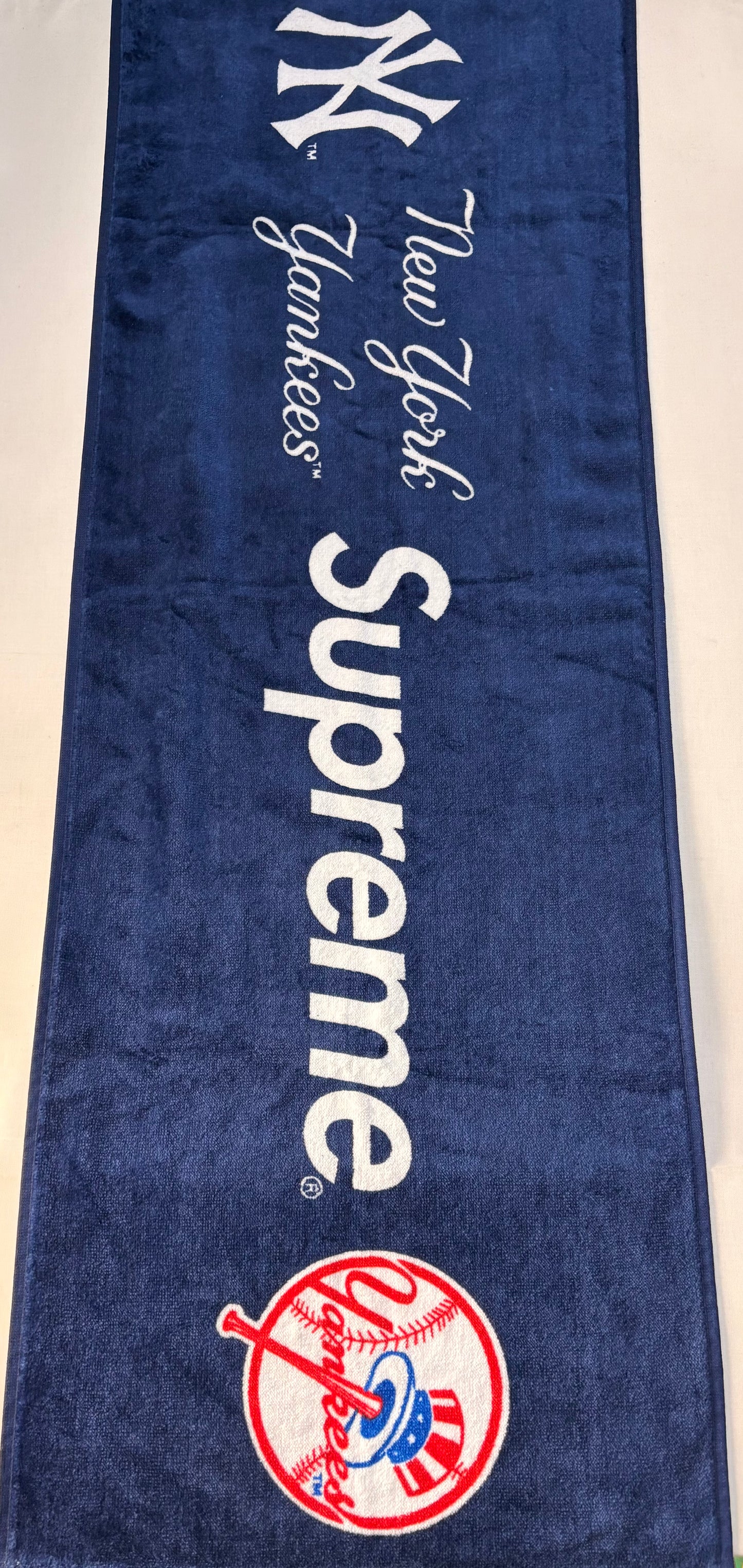 Supreme SS15 New York Yankee Hand Towel