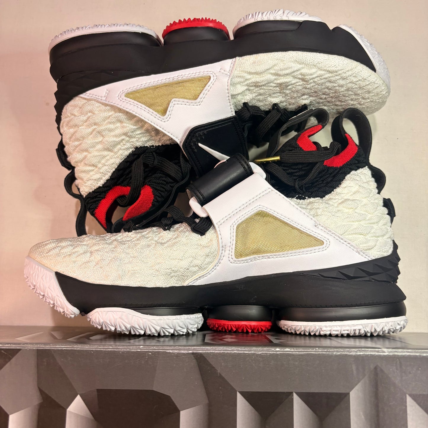 Nike Lebron 15 Diamond Turf U7