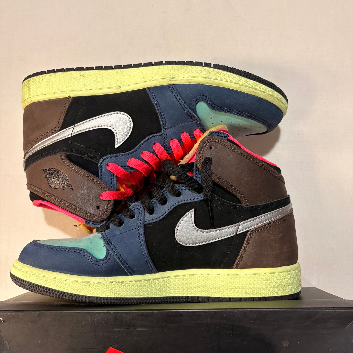 Jordan 1 Retro High Tokyo Bio Hack U6