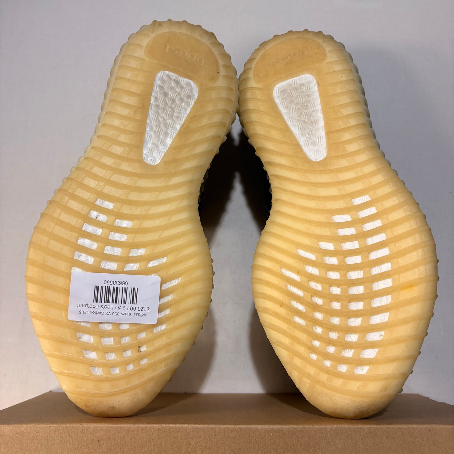 Adidas Yeezy 350 V2 Carbon U9.5