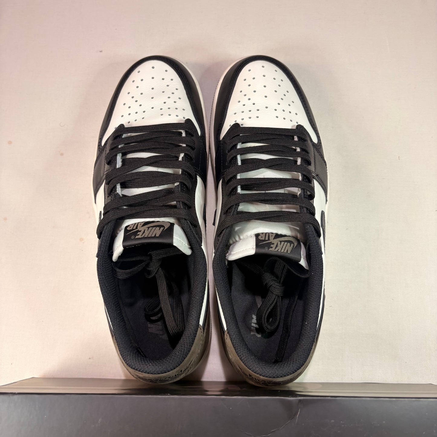 Jordan 1 Retro Low Mocha U9.5