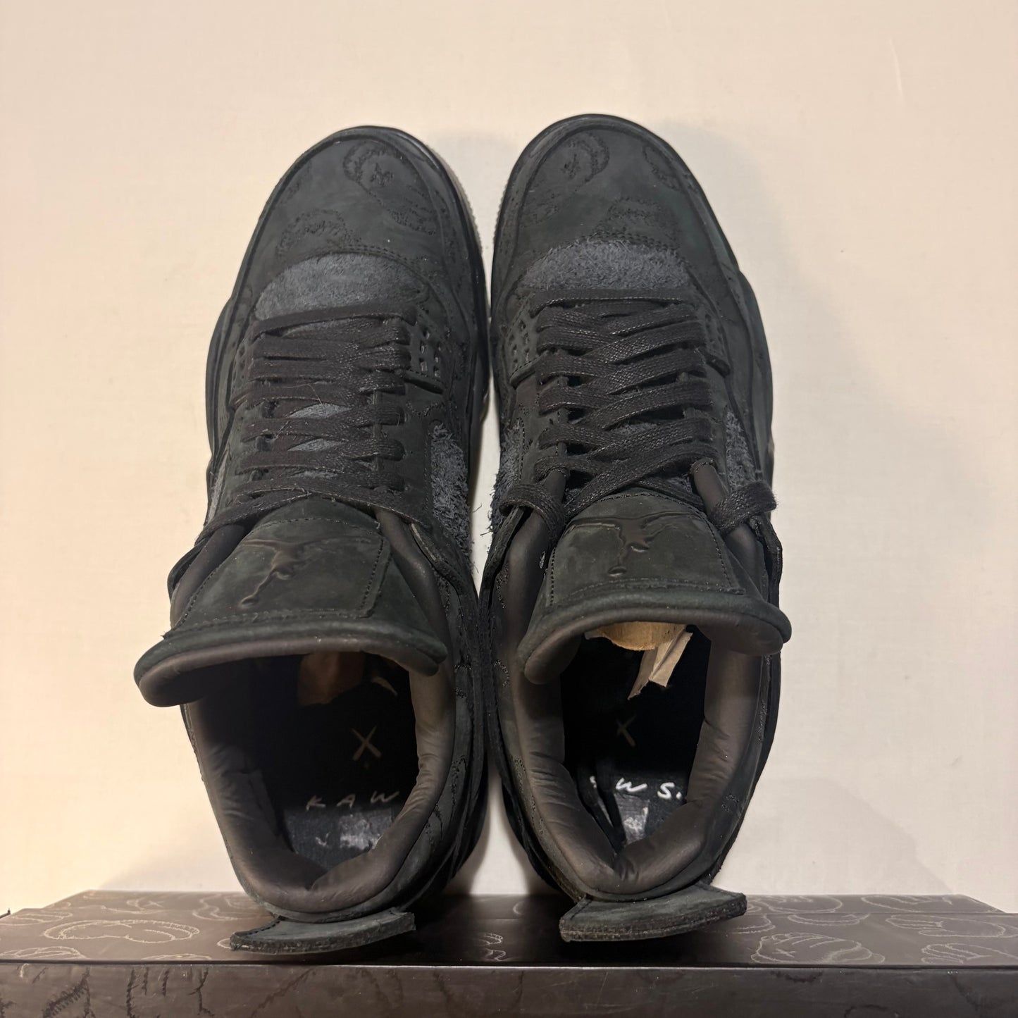 Jordan 4 Retro Kaws Black U9