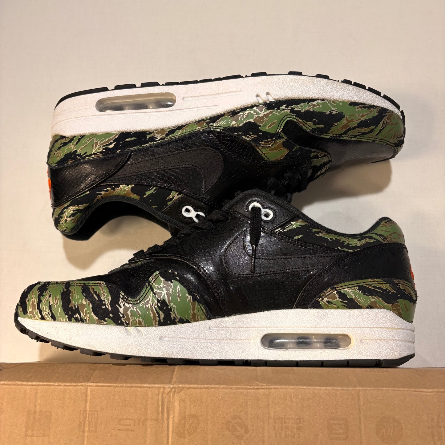 Nike Air Max 1 Atmos Tiger Camo Snakeskin U12