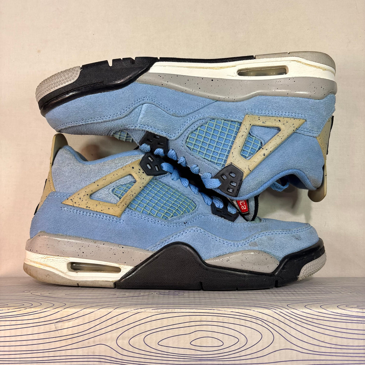 Jordan 4 Retro University Blue U5.5