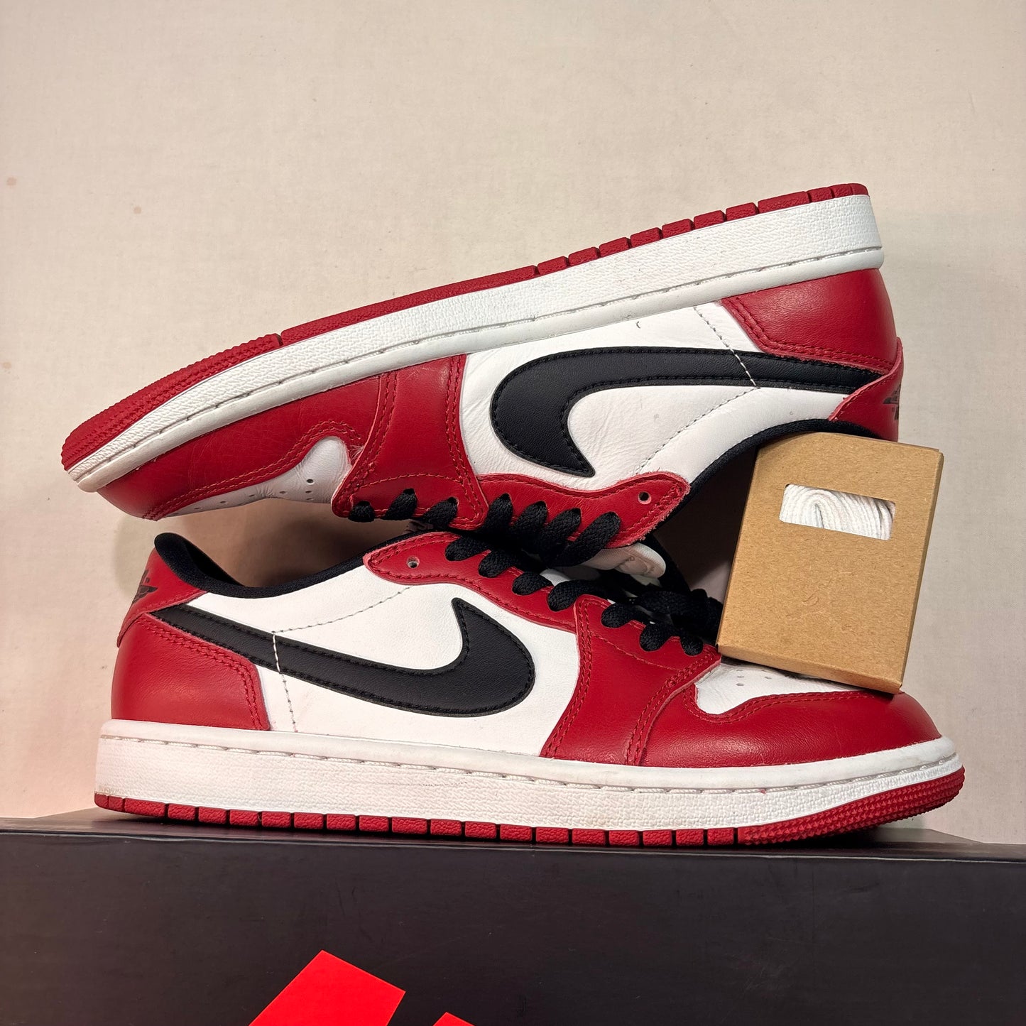 Jordan 1 Retro Low Chicago (2025) U7.5
