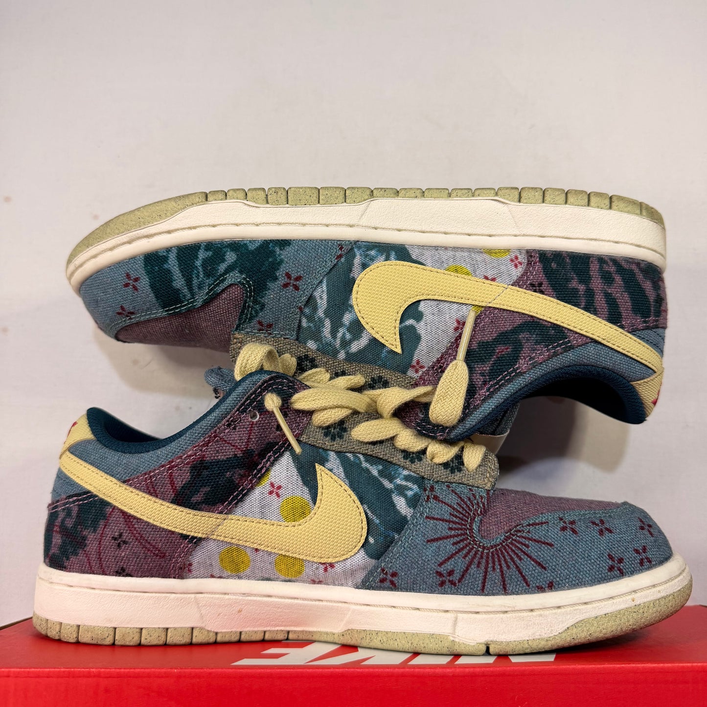 Nike Dunk Low Community Garden U8.5