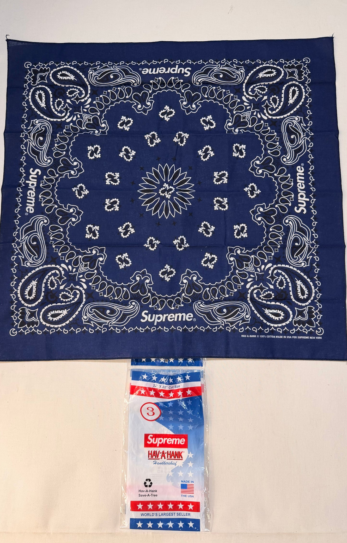 Supreme Hav-A-Hank Bandana