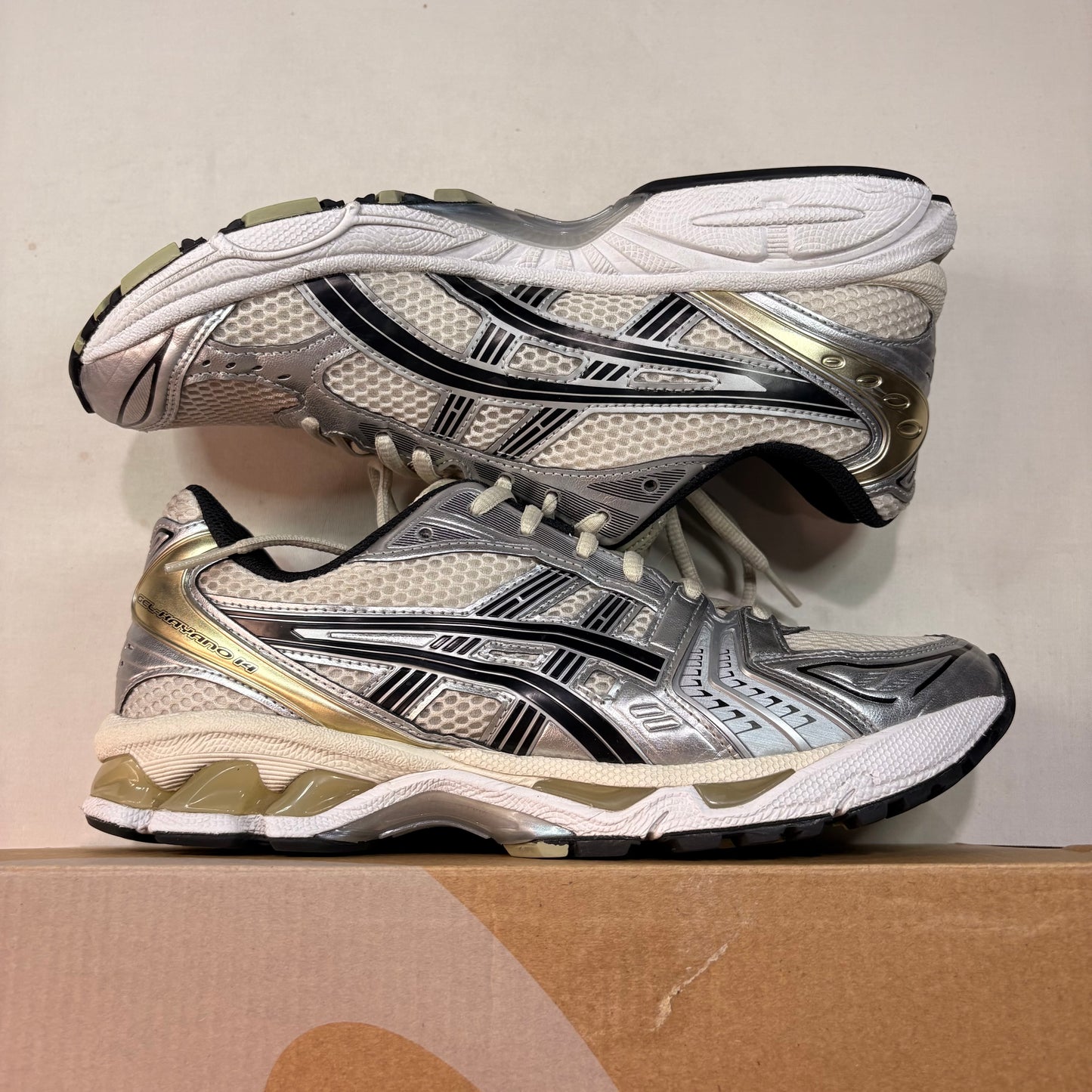 Asics Gel-Kayano 14 White Graphic Grey U8