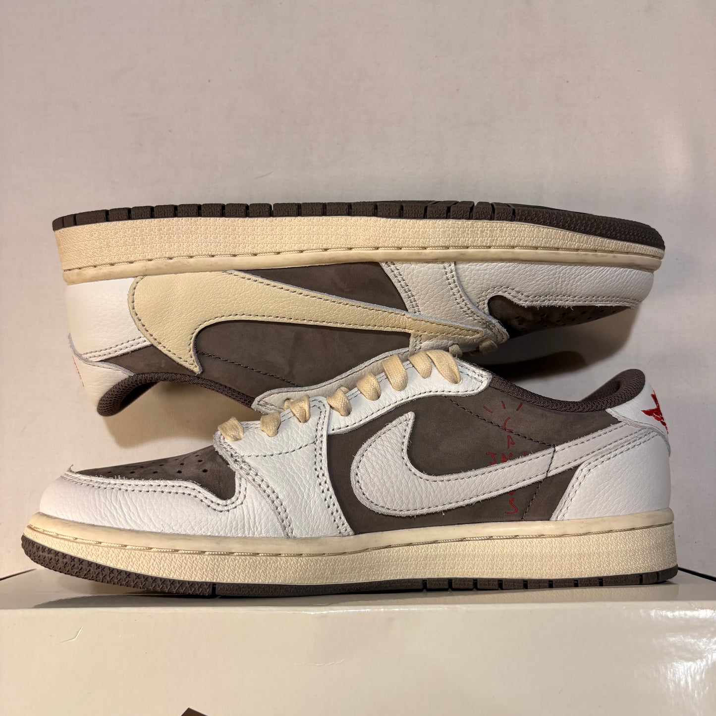 Jordan 1 Retro Low OG Travis Scott Reverse Mocha U7