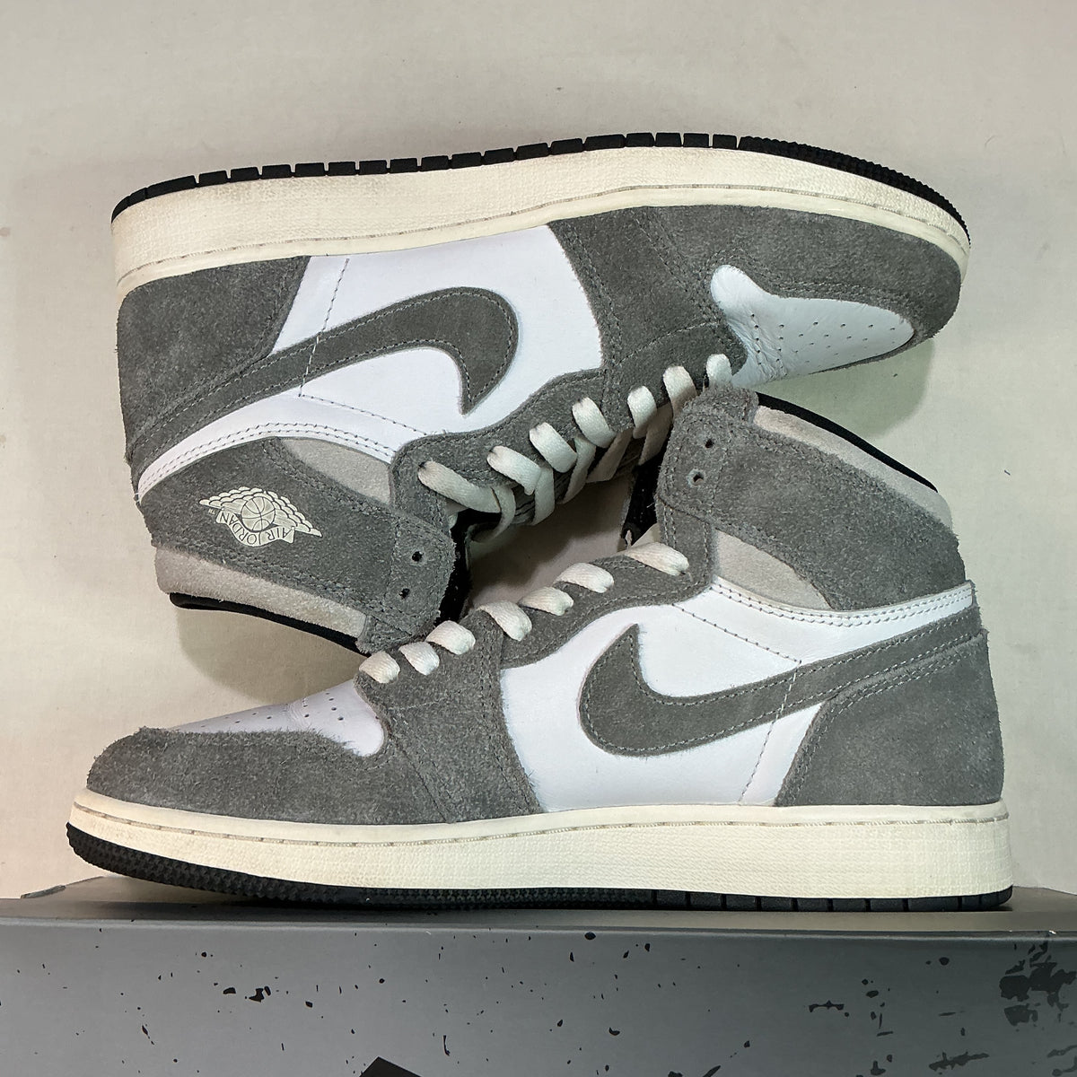 Jordan 1 Retro High Washed Black U7