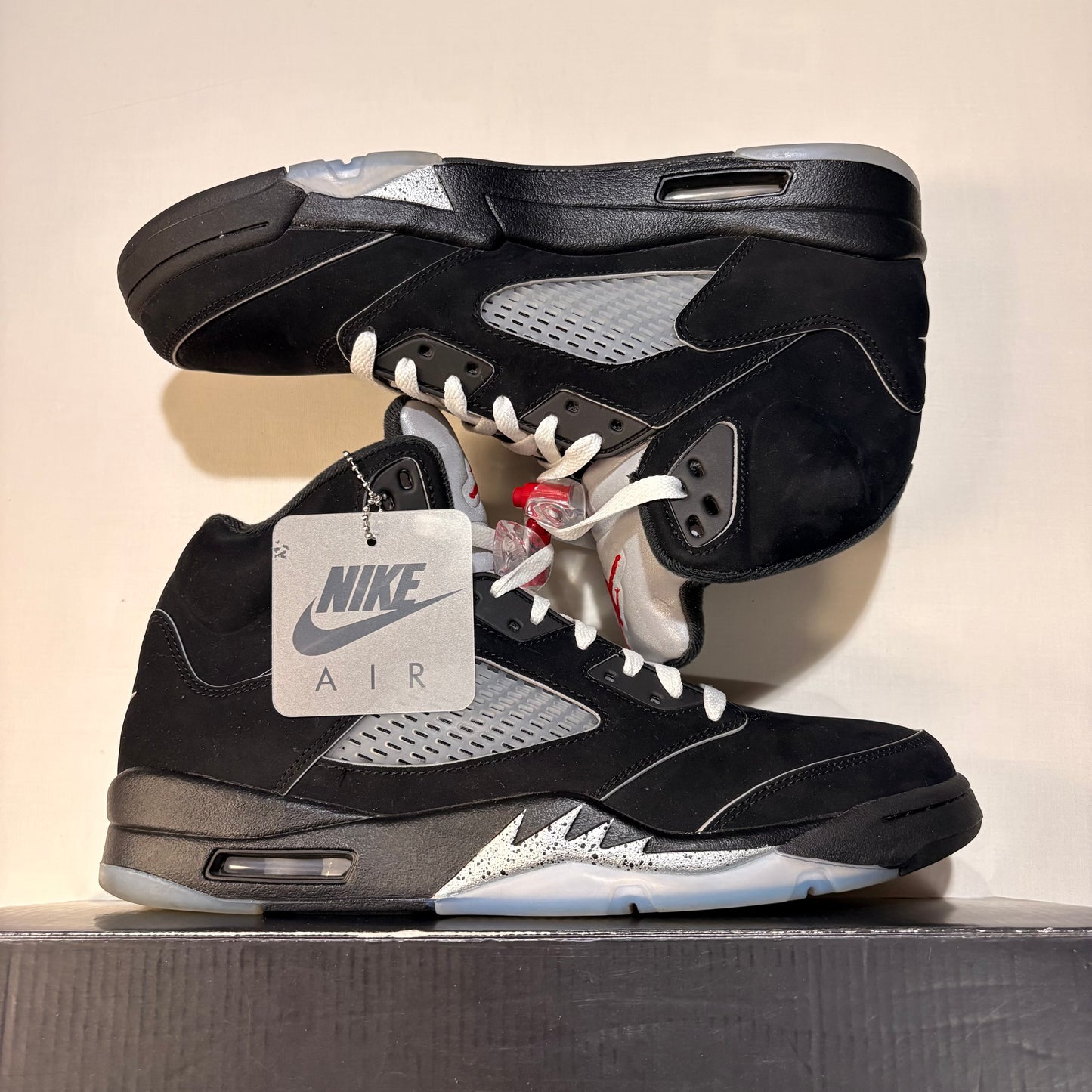 Jordan 5 Retro OG Black Metallic Reimagined U11.5