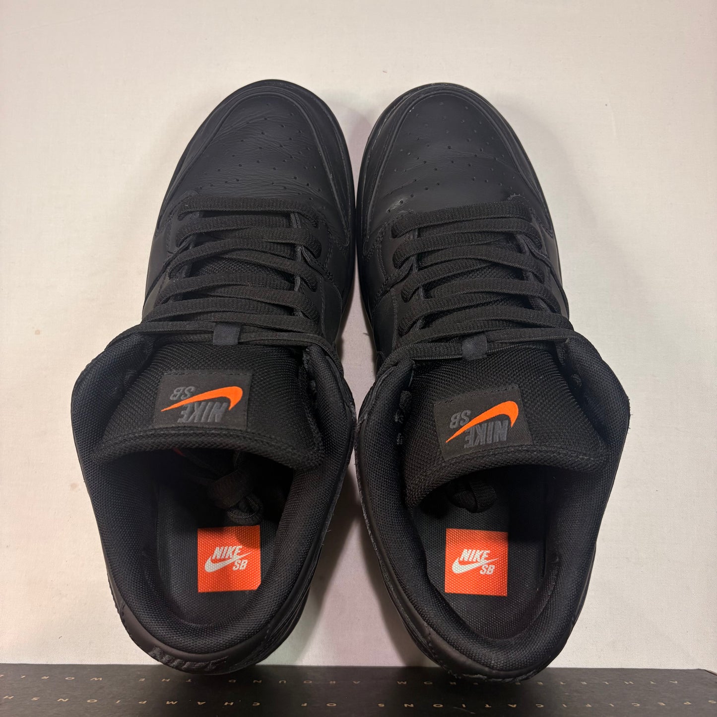 Nike Sb Dunk Low Pro Triple Black U10