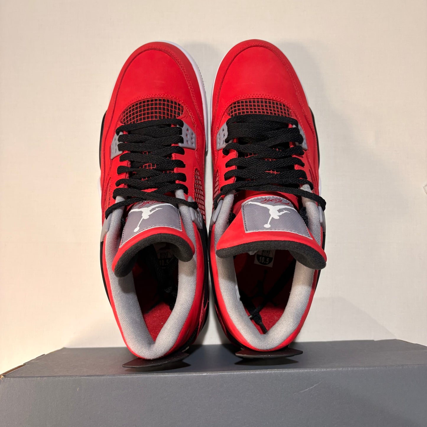 Jordan 4 Retro Toro Bravo (2013) U10.5