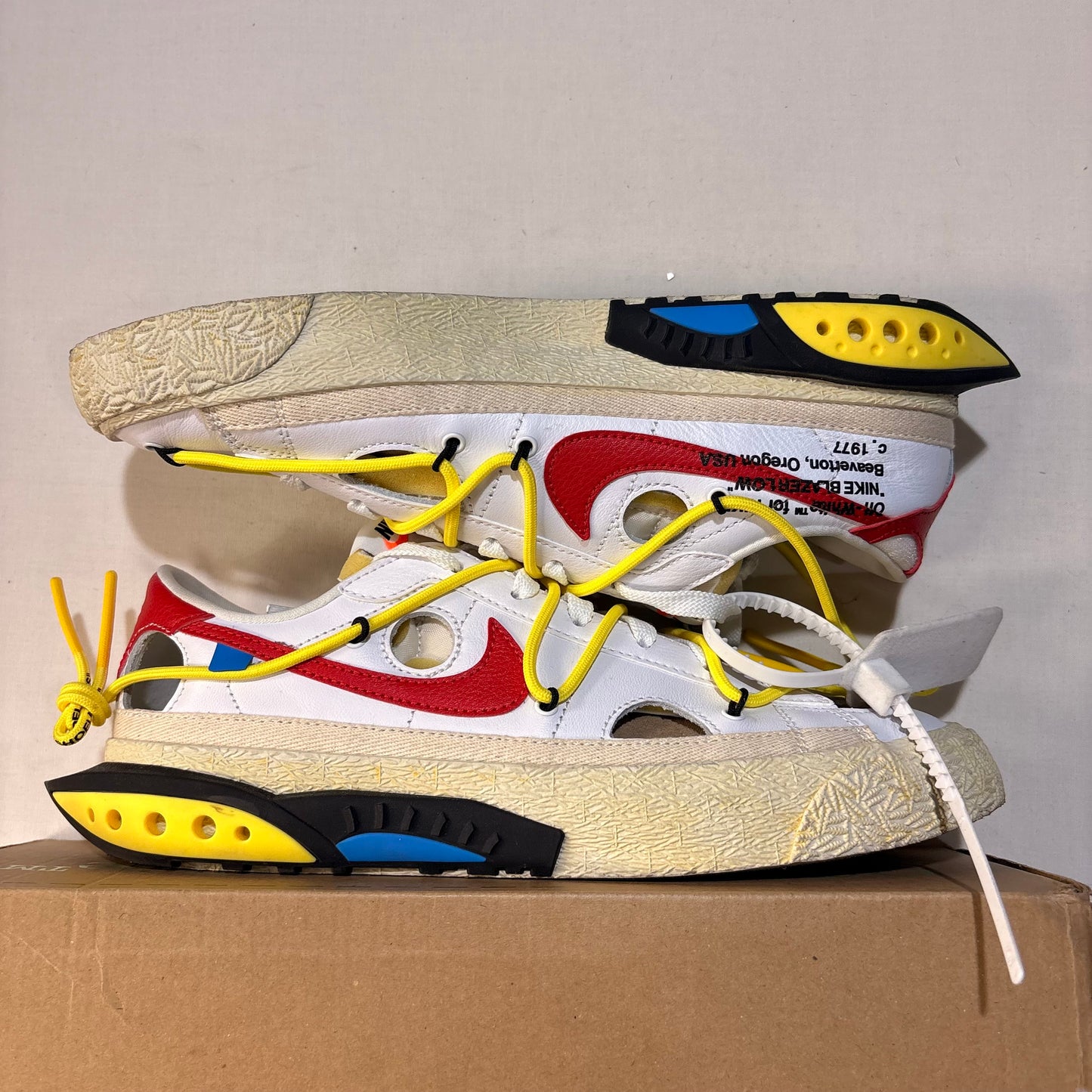 Nike Off White Blazer Low University Red U8.5