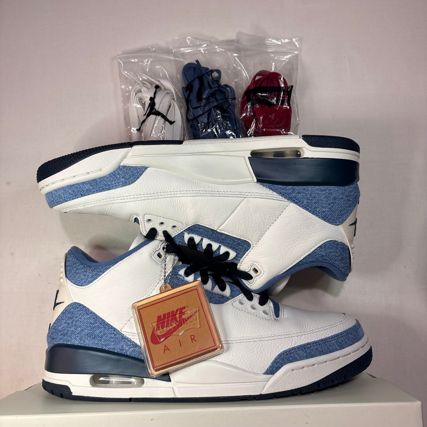 Jordan 3 Retro Levi's Allstar U10