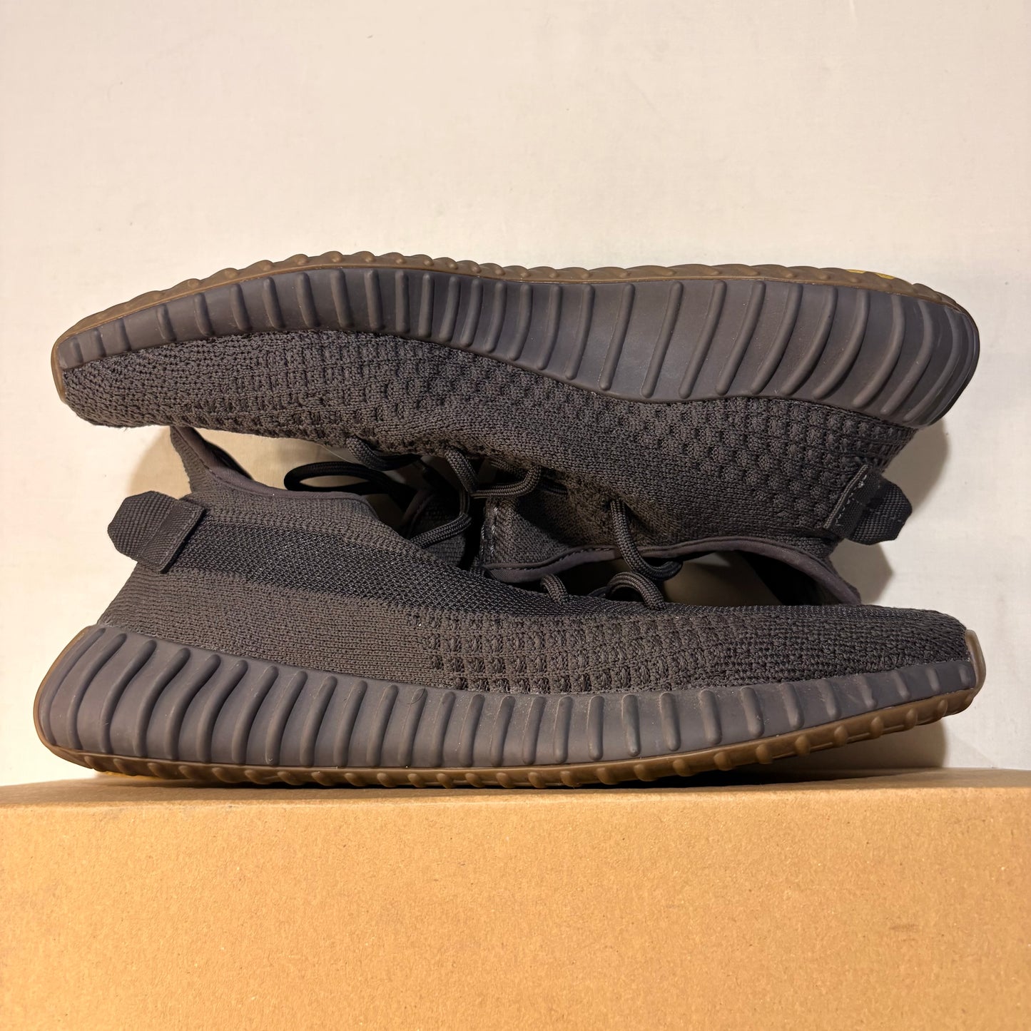 Adidas Yeezy 350 V2 Cinder U9.5