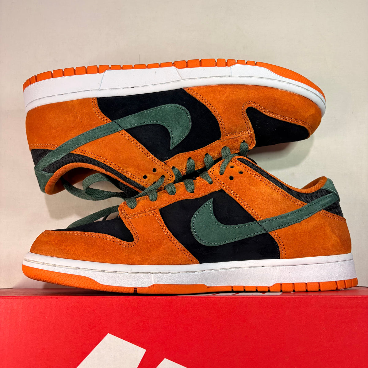 Nike Dunk Low Ceramic U9.5