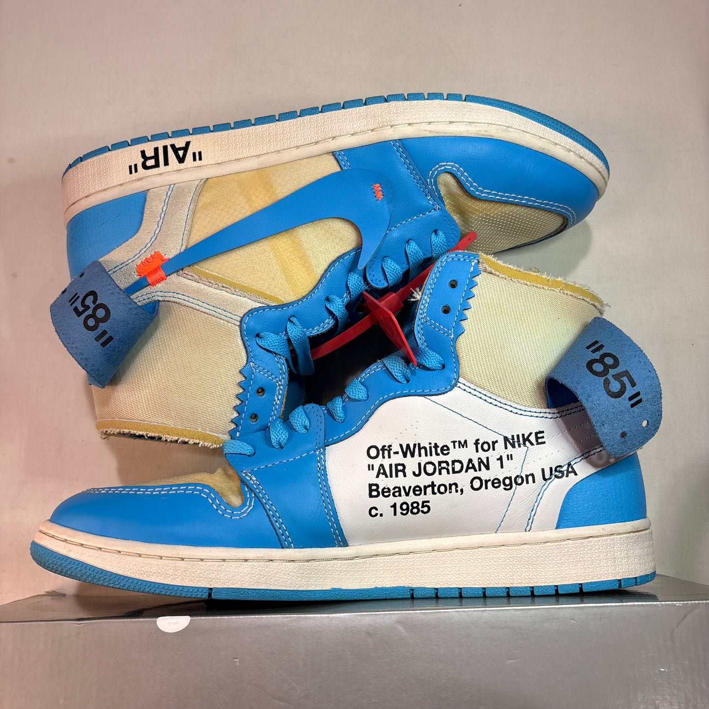 Jordan 1 Retro High Off White University Blue U12