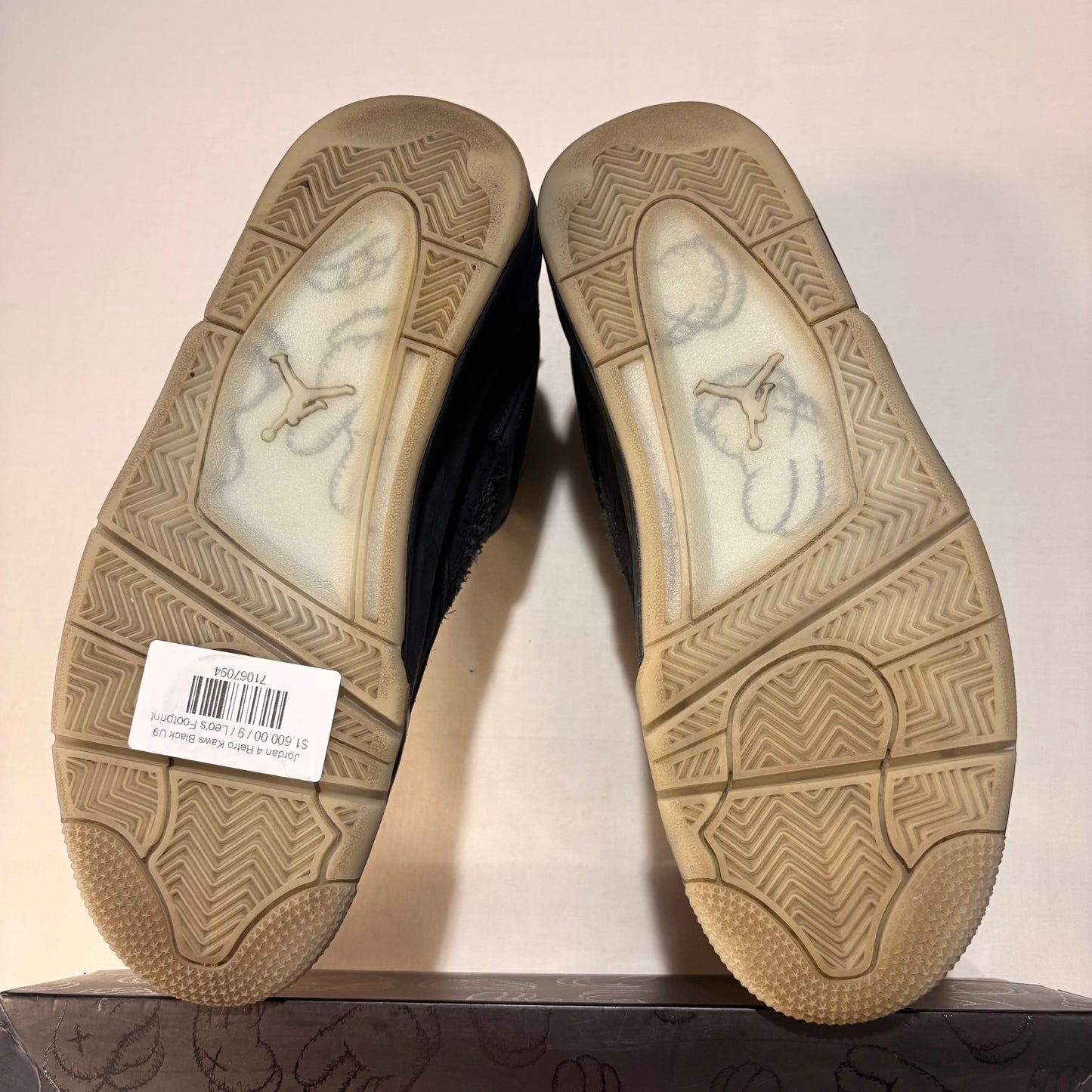Jordan 4 Retro Kaws Black U9