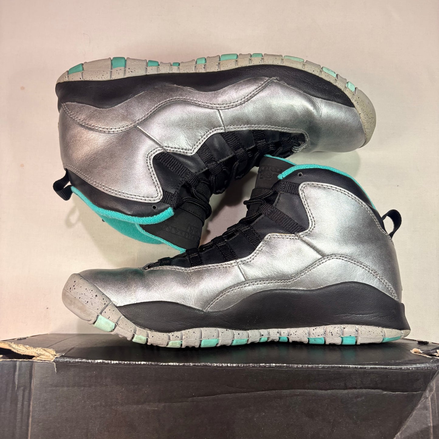 Jordan 10 Retro Lady Liberty U7