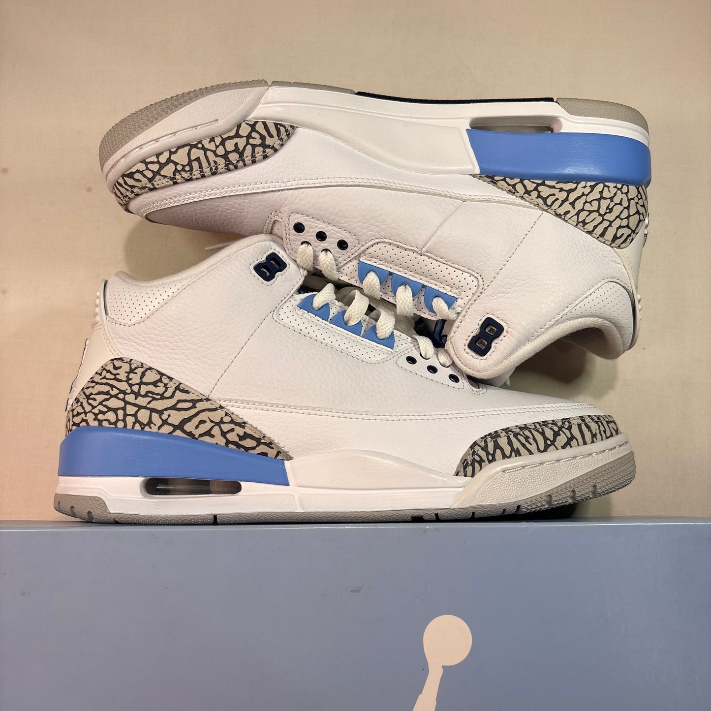 Jordan 3 Retro UNC (2020) U9.5