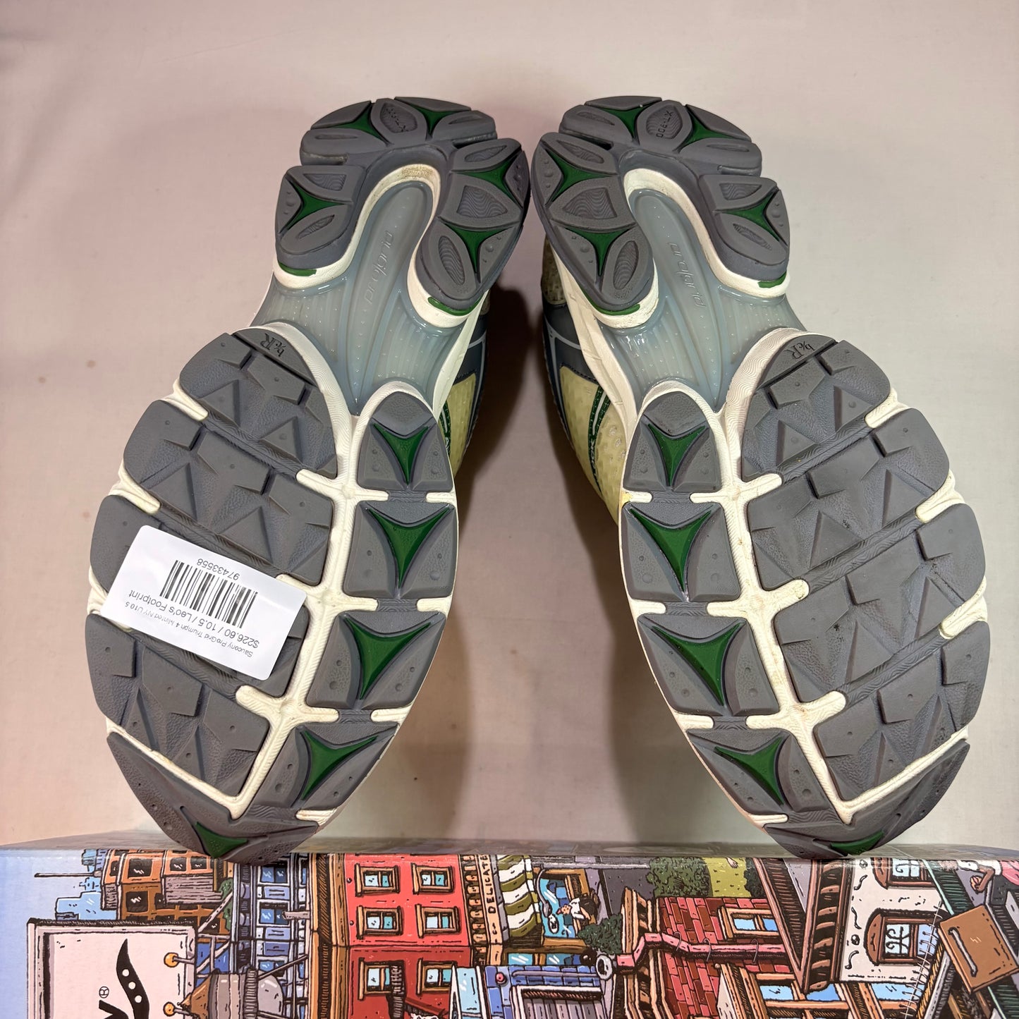 Saucony ProGrid Triumph 4 Minted NY U10.5