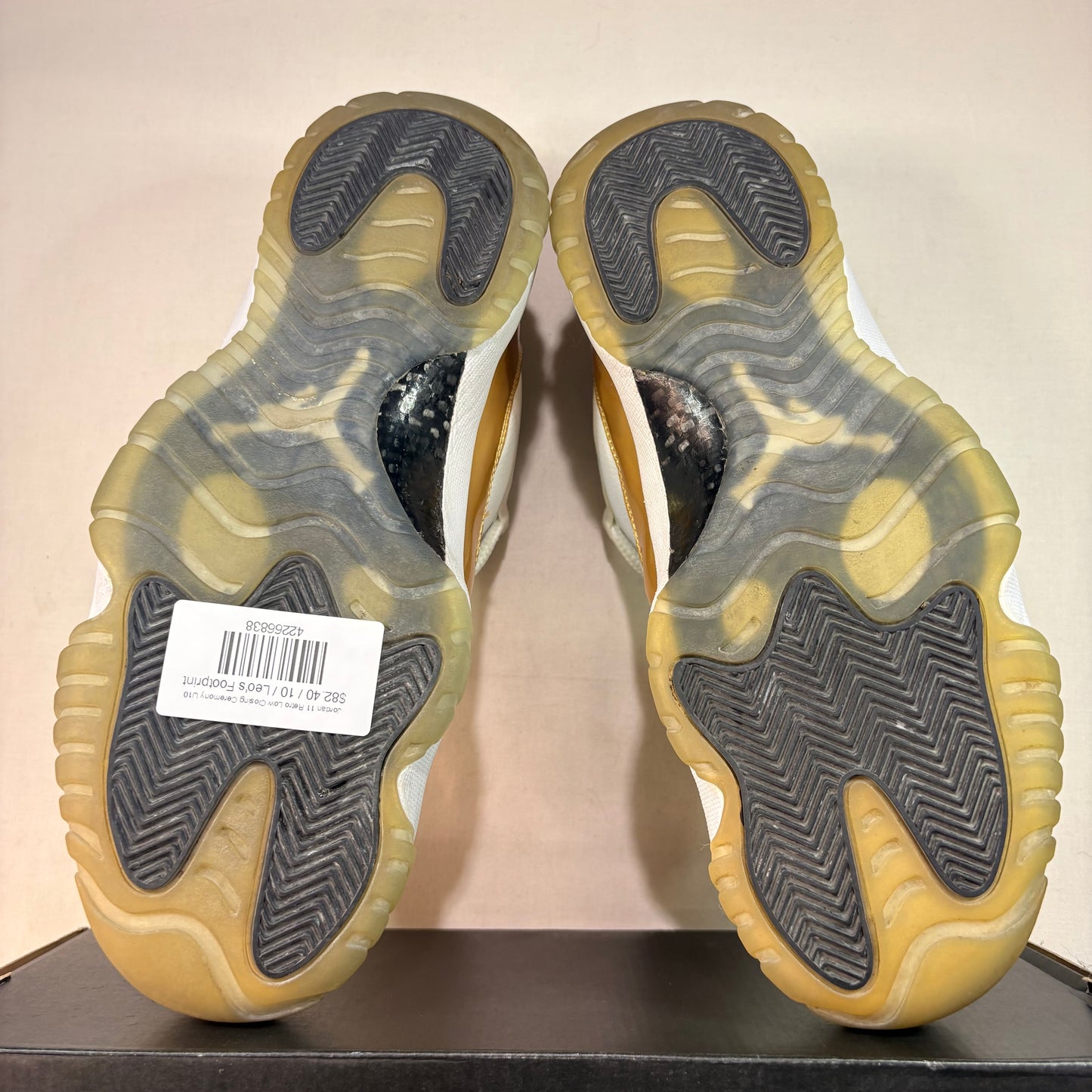 Jordan 11 Retro Low Closing Ceremony U10