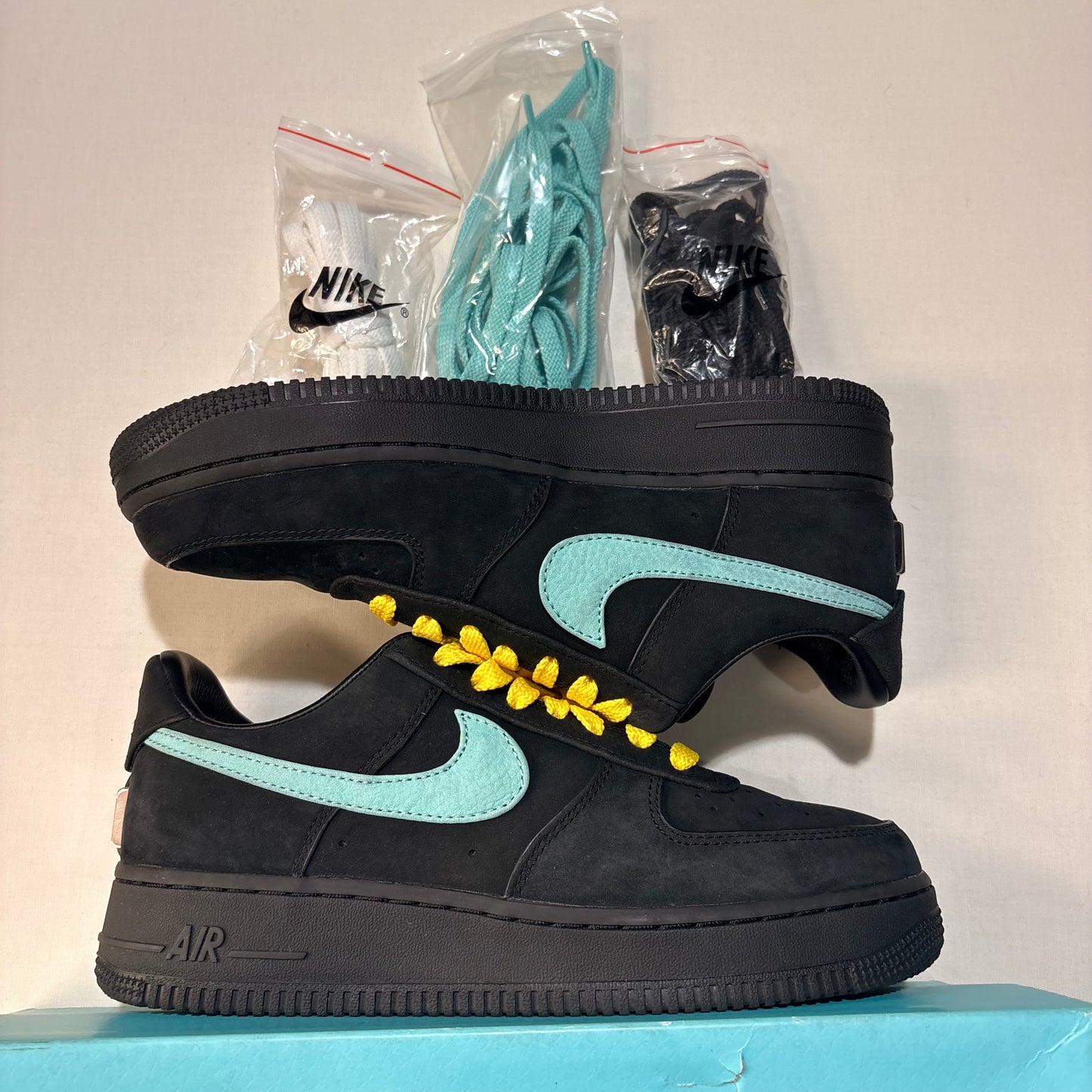Nike Air Force 1 Low Tiffany & Co. 1837 U6.5