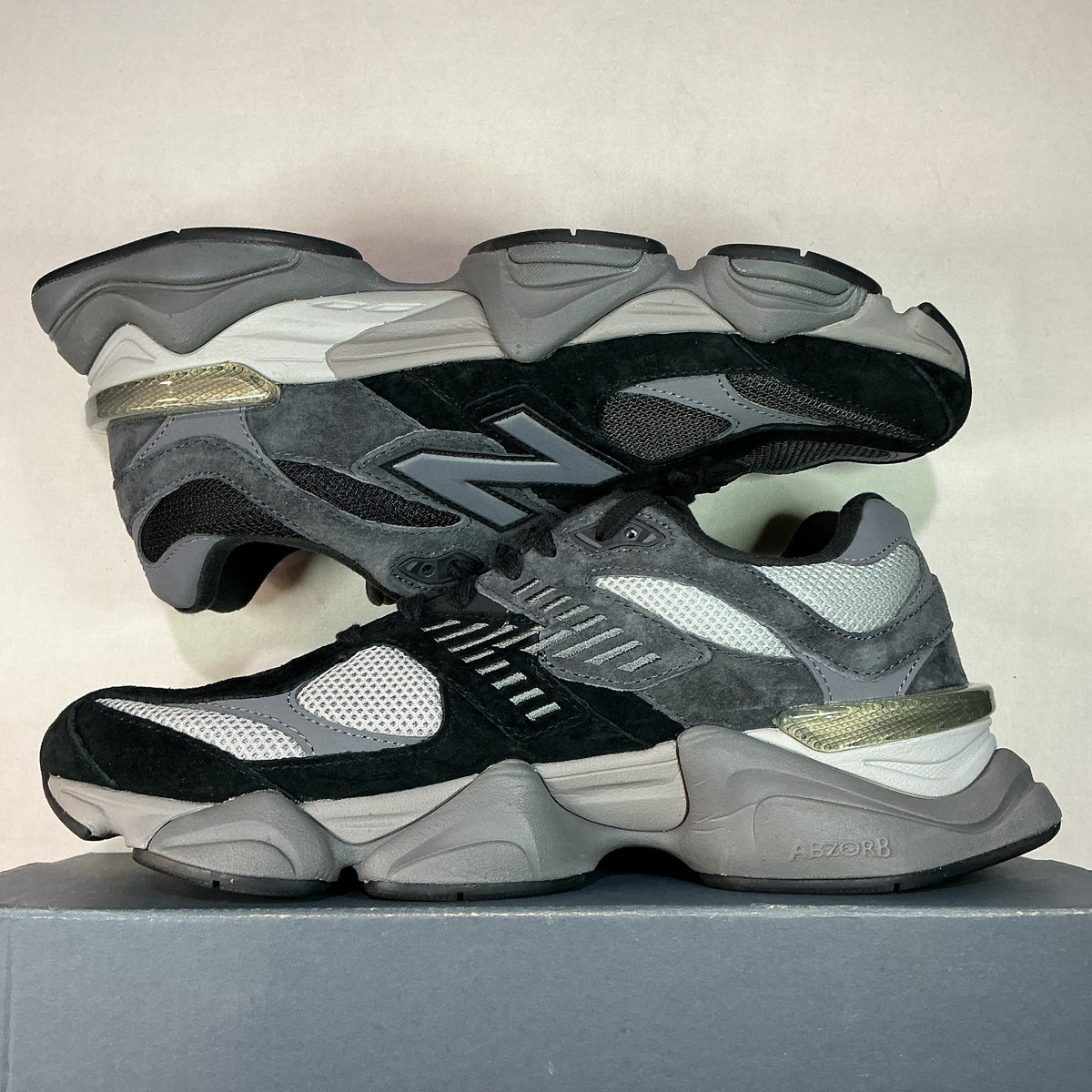 New Balance 9060 Black Castlerock Grey U10