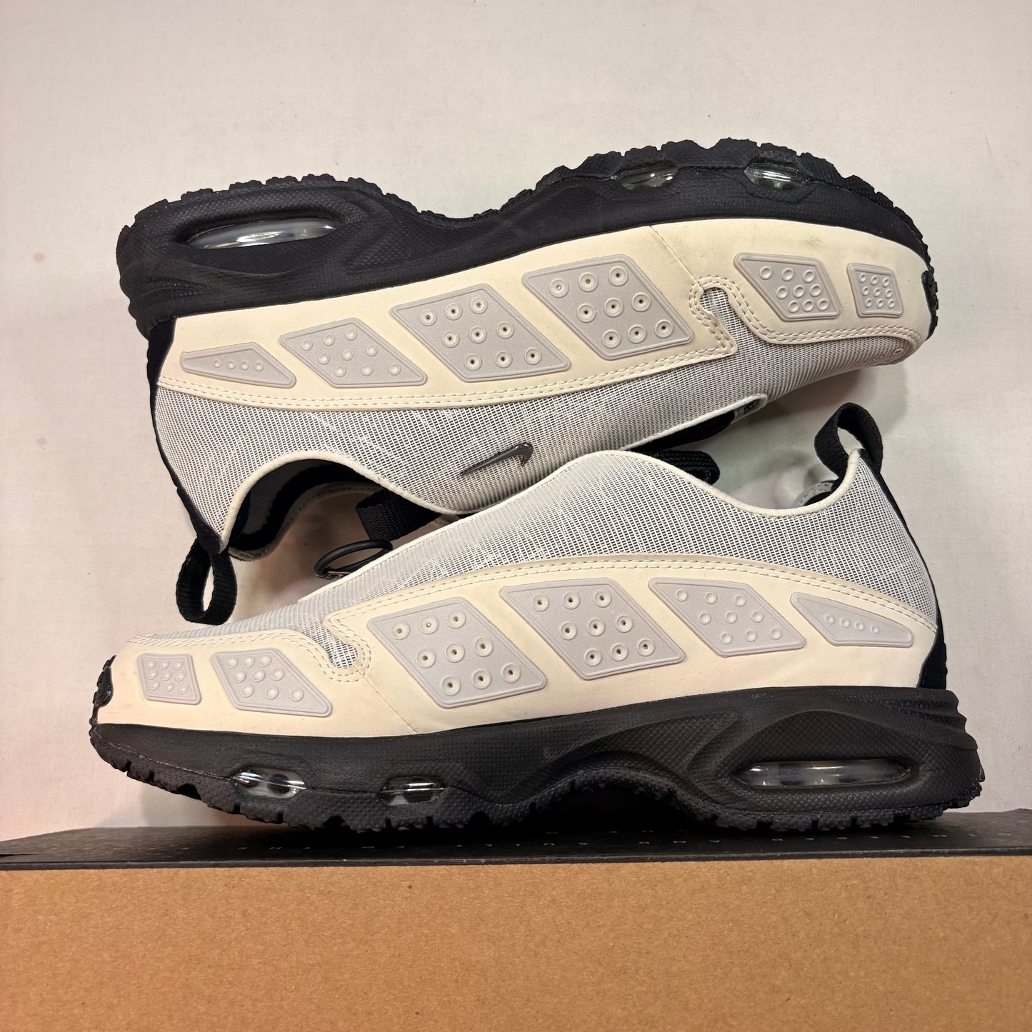 Nike Air Max Sunder Phatom Black U9W
