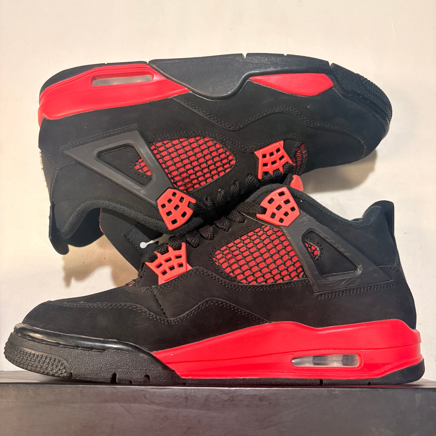 Jordan 4 Retro Red Thunder U8.5