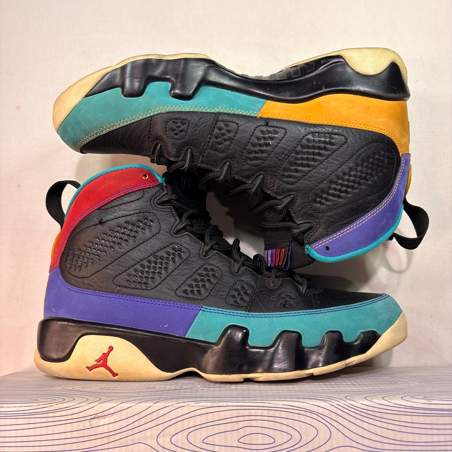 Jordan 9 Retro Dream It, Do It U8.5