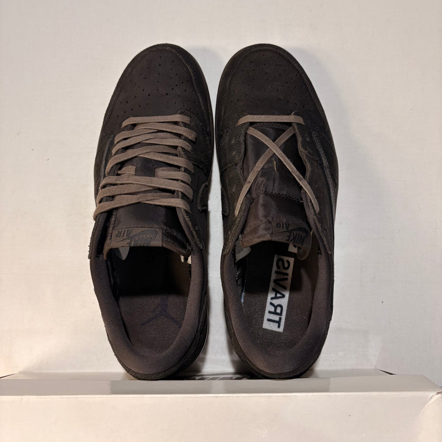 Jordan 1 Retro Low Travis Scott Velvet Brown U11.5