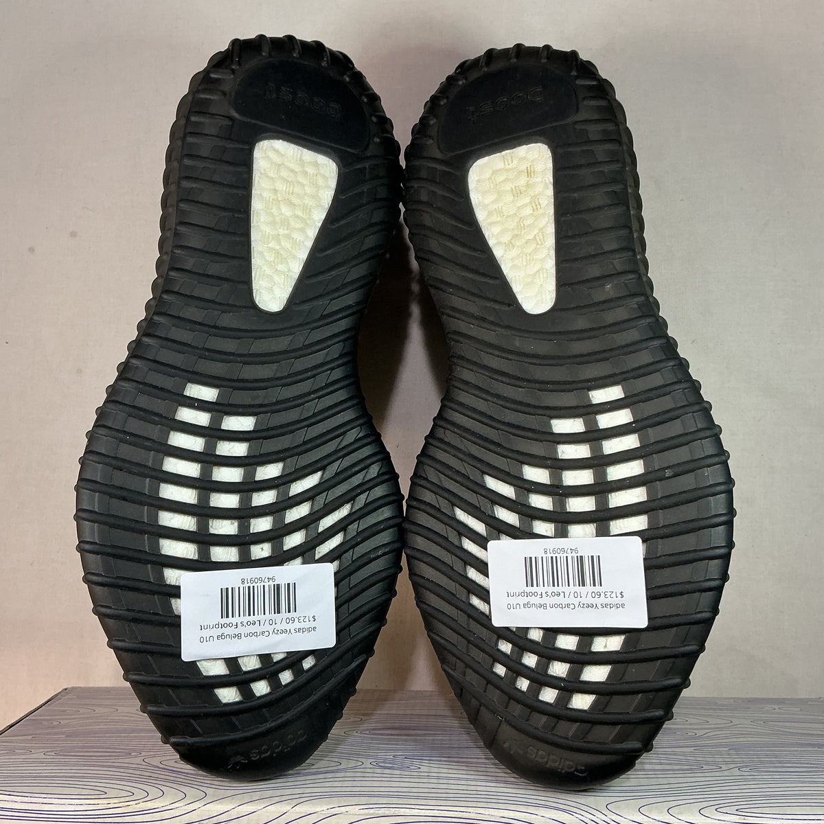 adidas Yeezy Carbon Beluga U10