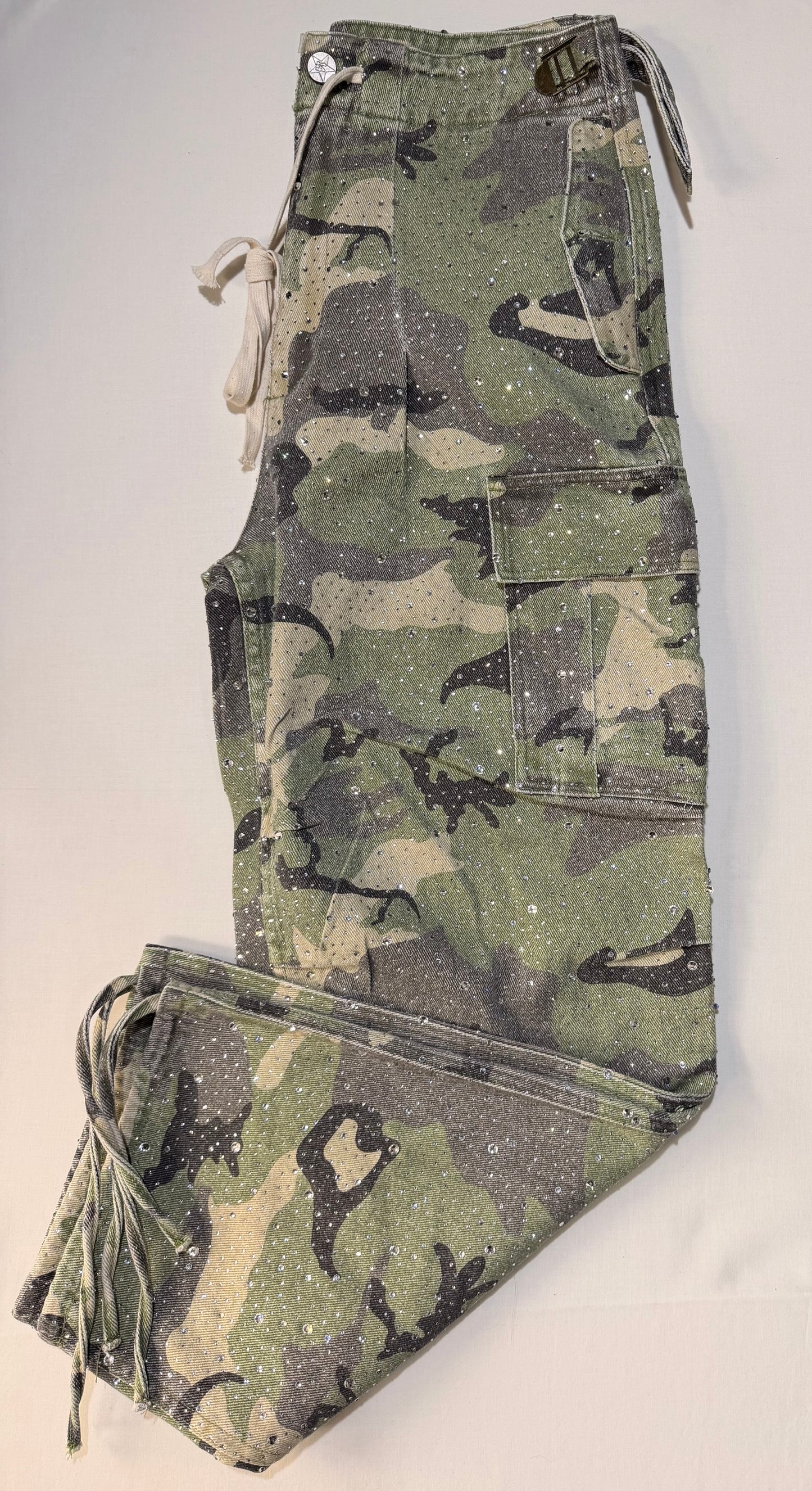 Vale Camo Cargo Pants