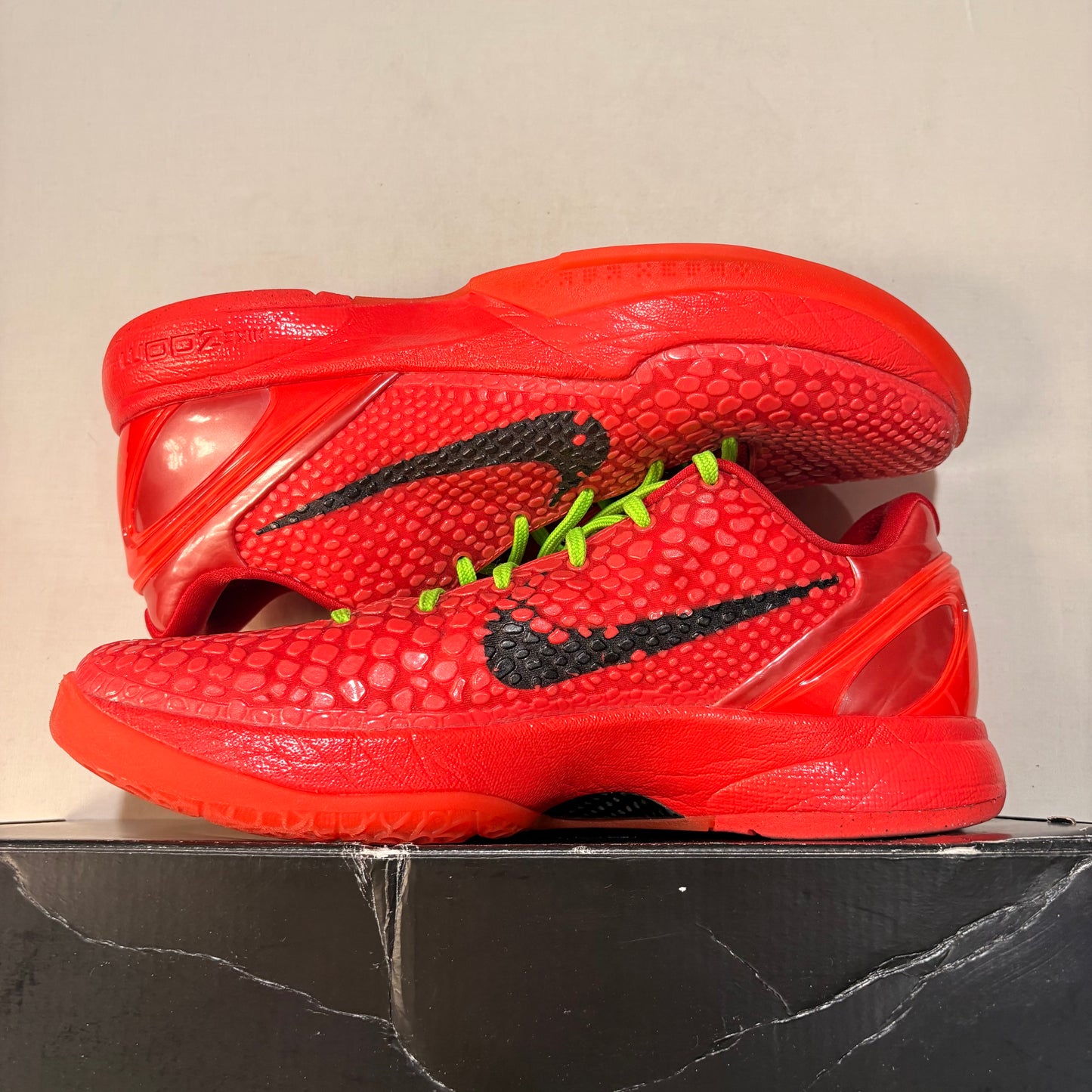 Nike Kobe 6 Protro Reverse Grinch U11