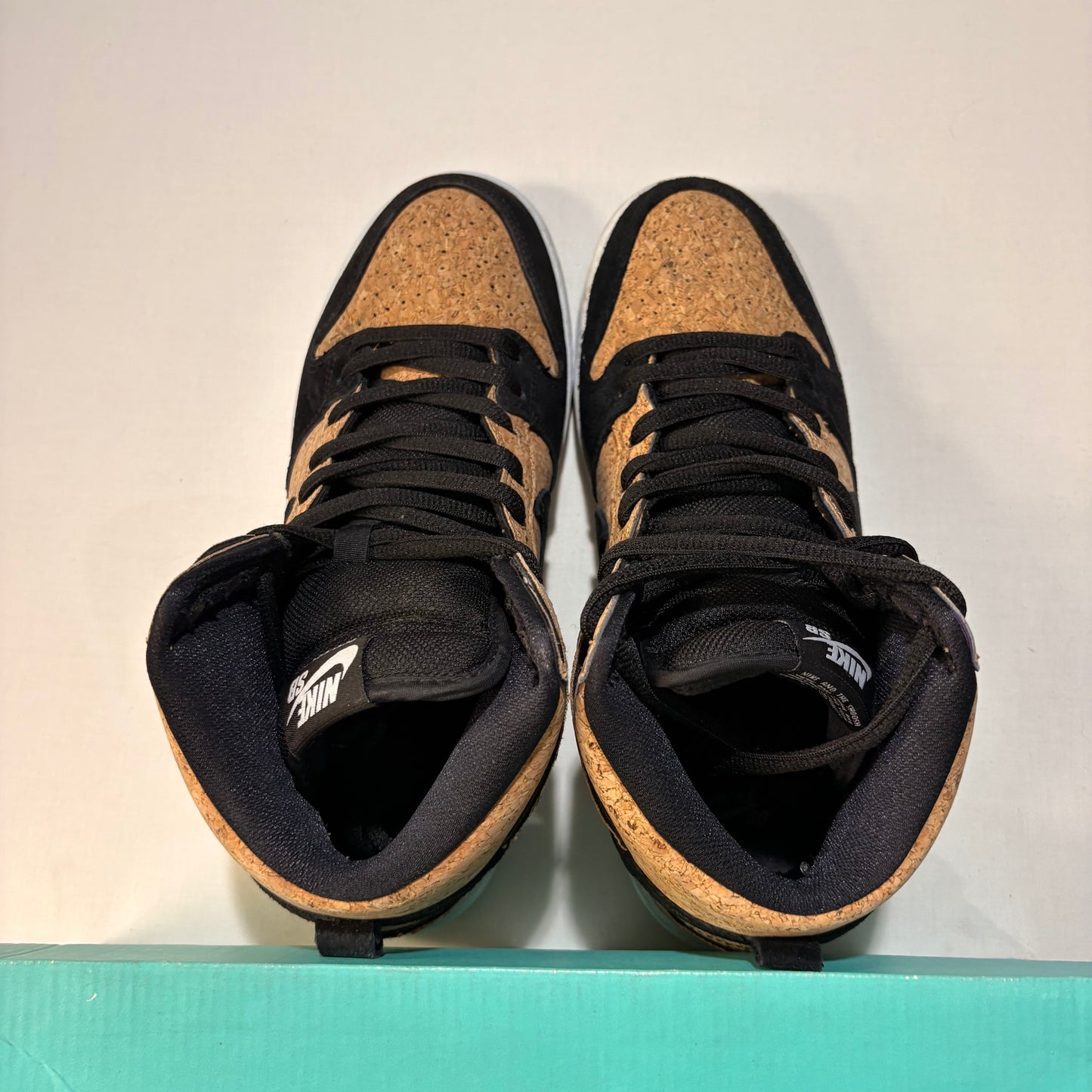 Nike SB Dunk High Cork U8.5