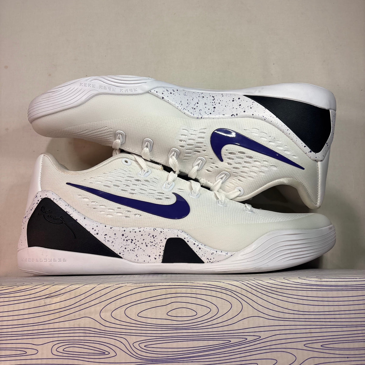 Nike Kobe 9 EM Low Protro TB White Court Purple U10.5