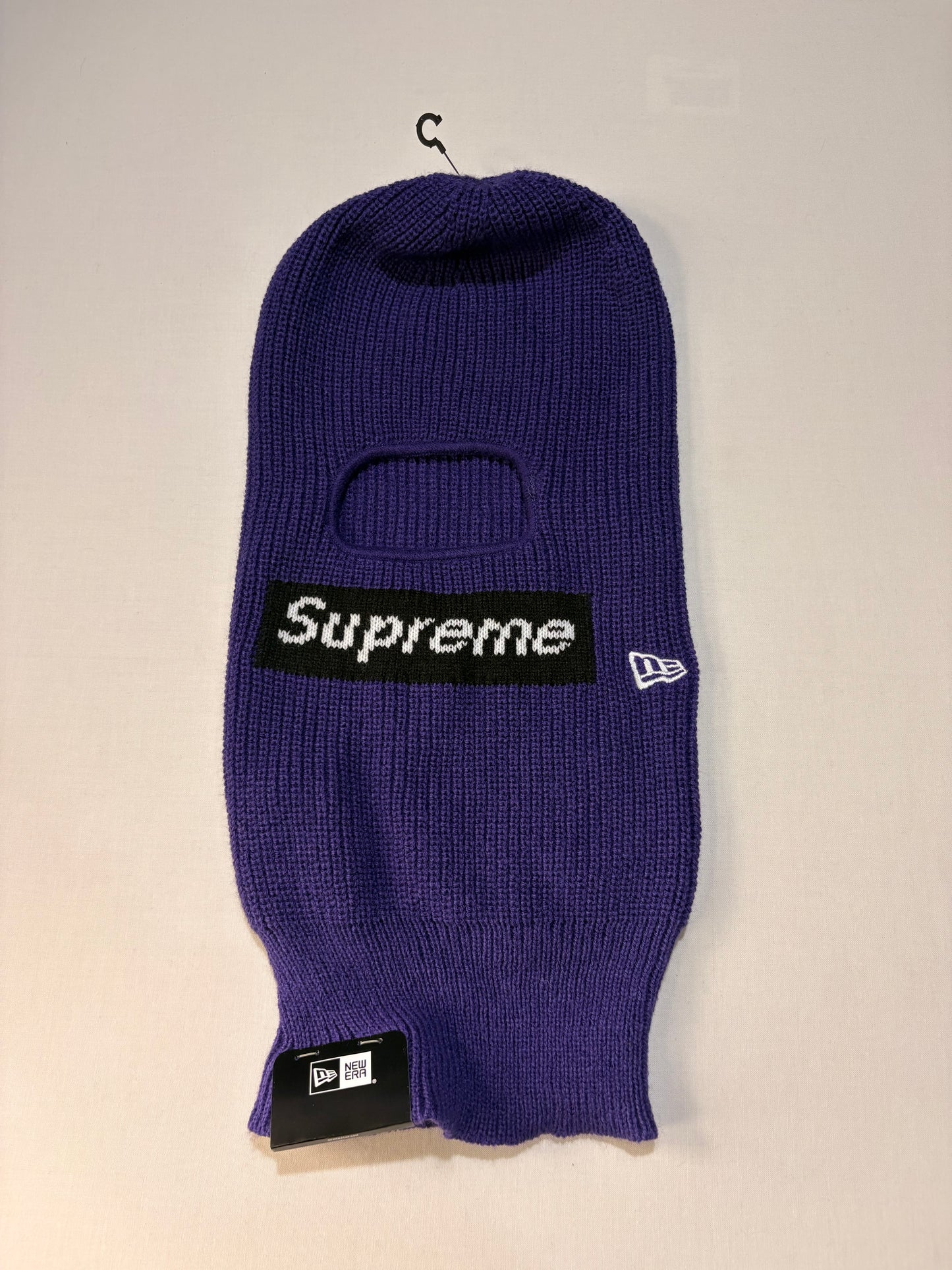 Supreme FW22 New Era Box Logo Balaclava