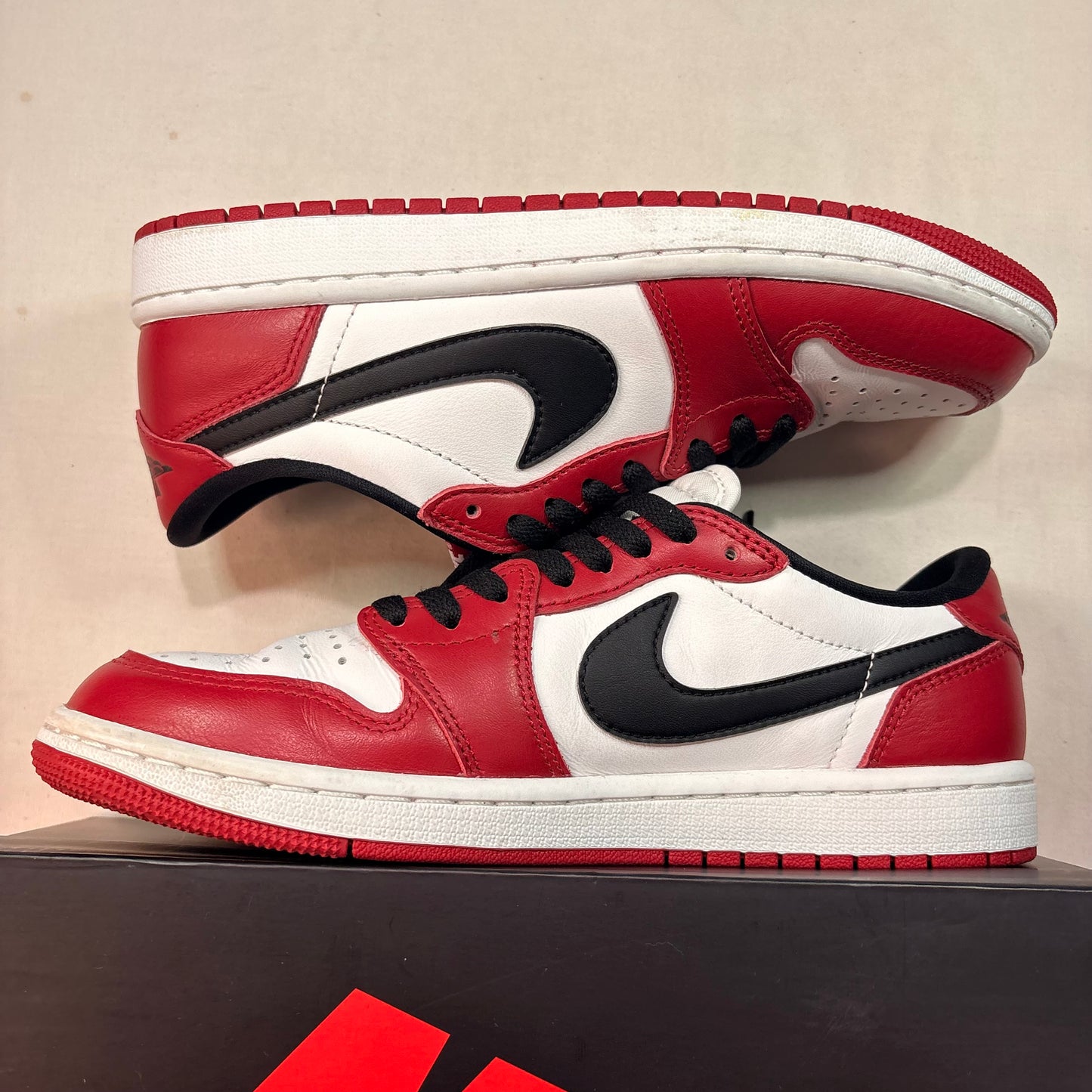 Jordan 1 Retro Low Chicago (2025) U7.5
