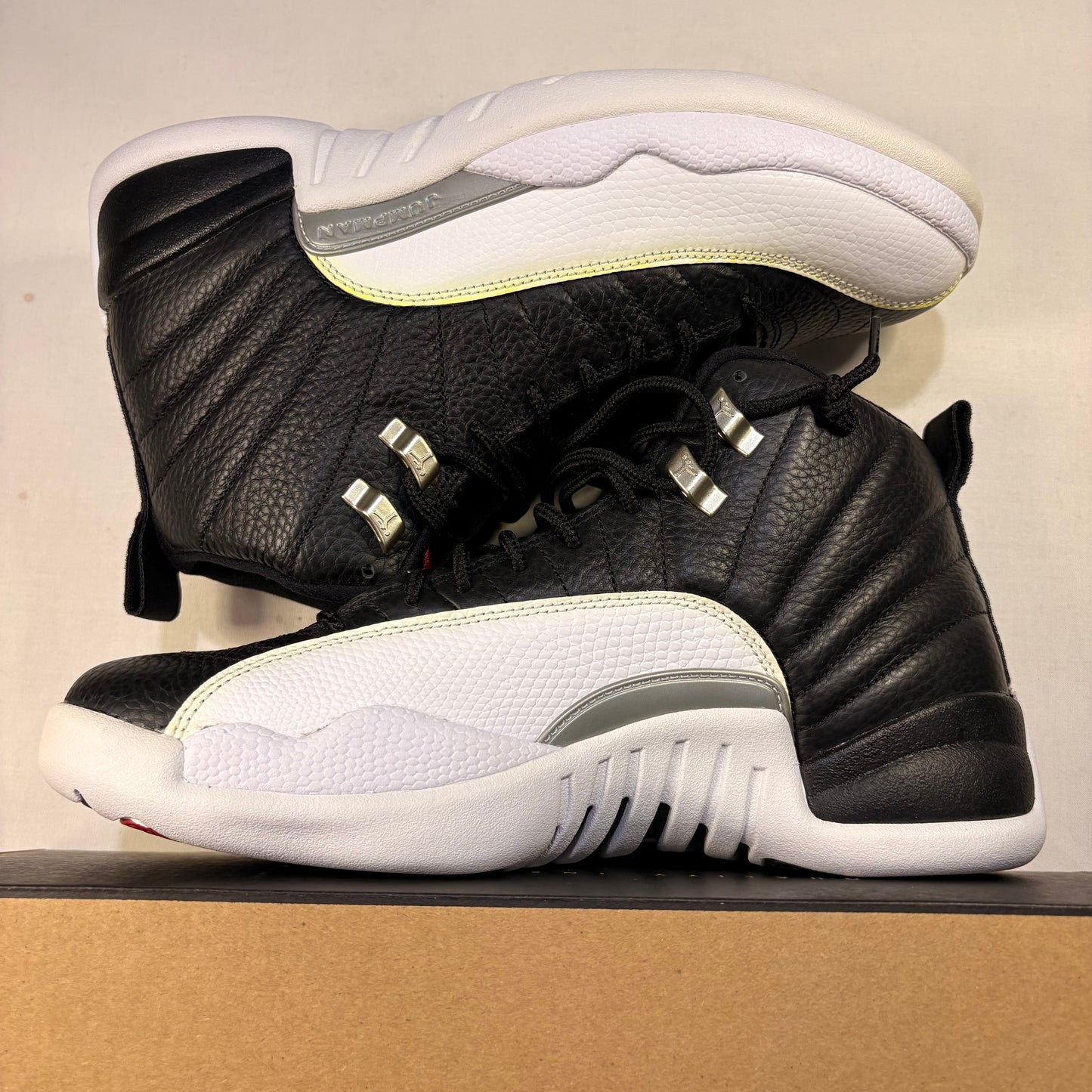 Jordan 12 Retro Playoffs (2022)