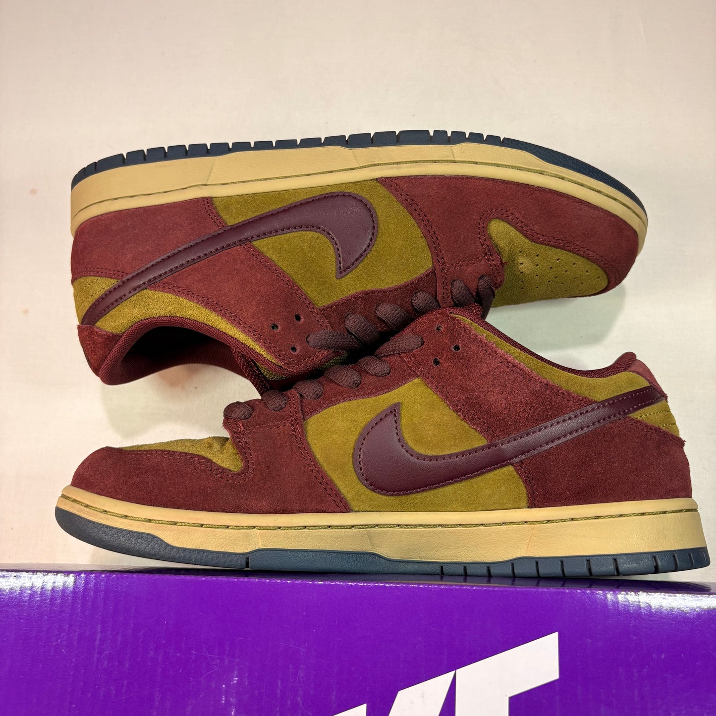 Nike Sb Dunk Low Dark Team Red Olive Flak U10