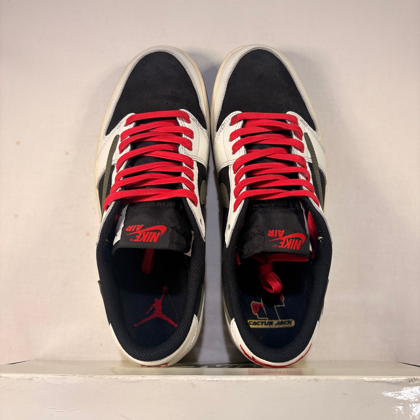 Jordan 1 Retro Low OG Travis Scott Olive U12W