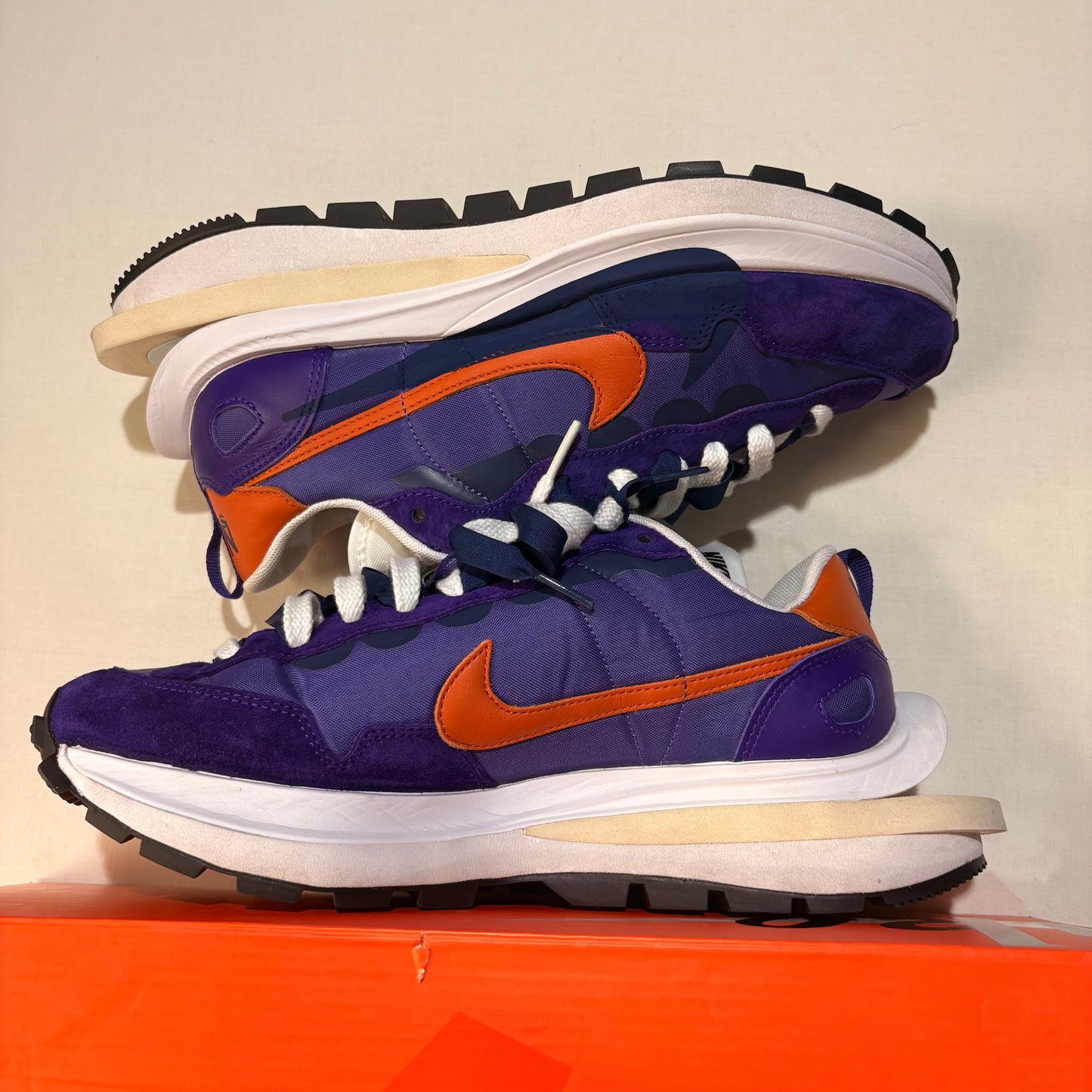 Nike Vaporwaffle Sacai Dark Iris