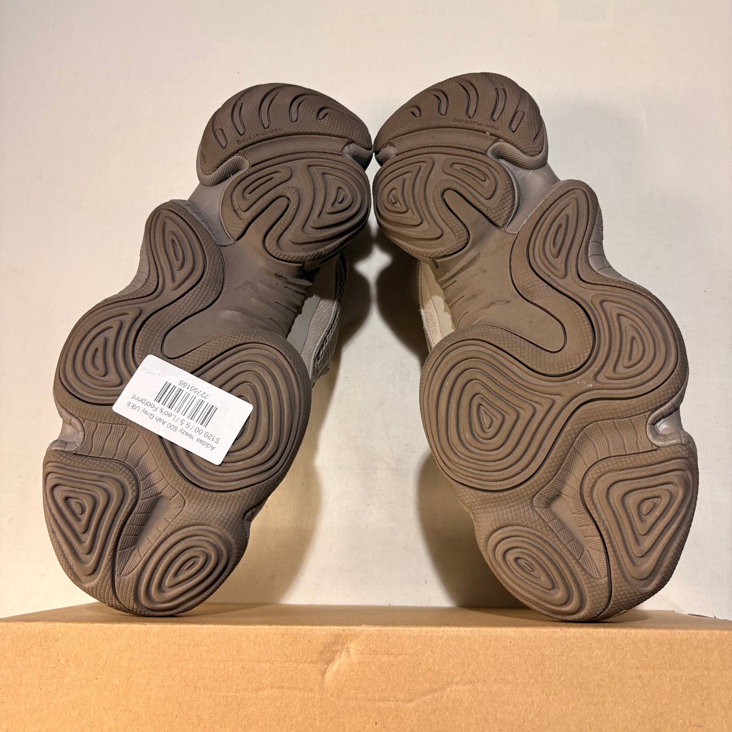 Adidas Yeezy 500 Ash Grey U9.5