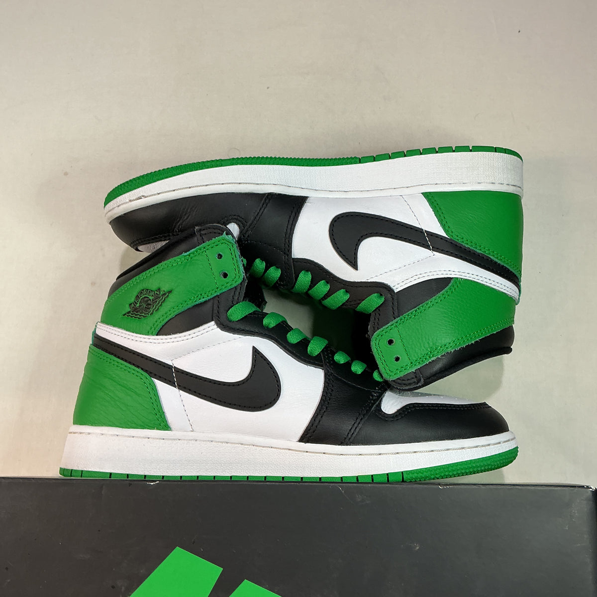 Jordan 1 Retro High Lucky Green U7