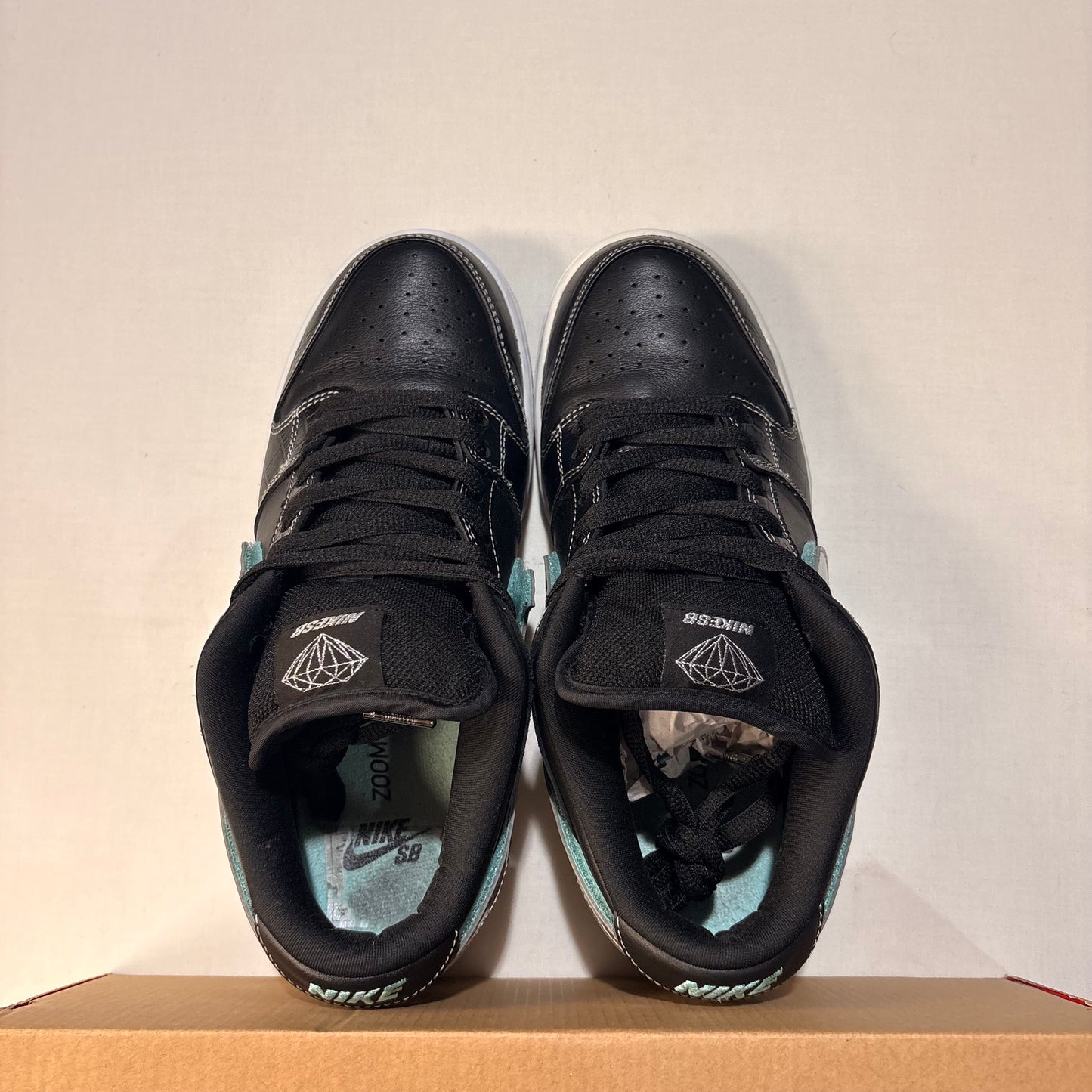 Nike SB Dunk Low Diamond Supply Co. Black U7